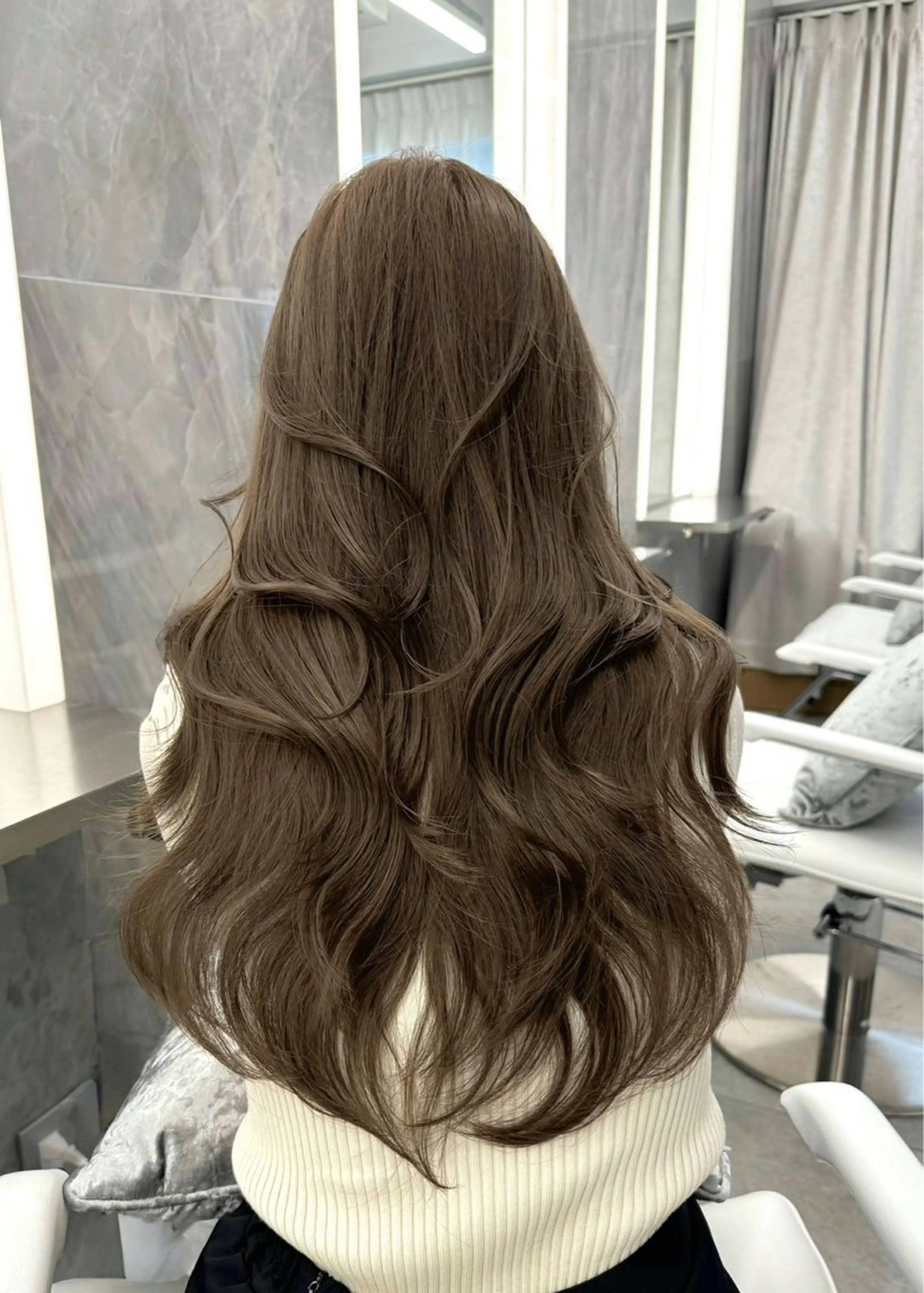 透明感カラー + インメトリートリートメント🩷の写真