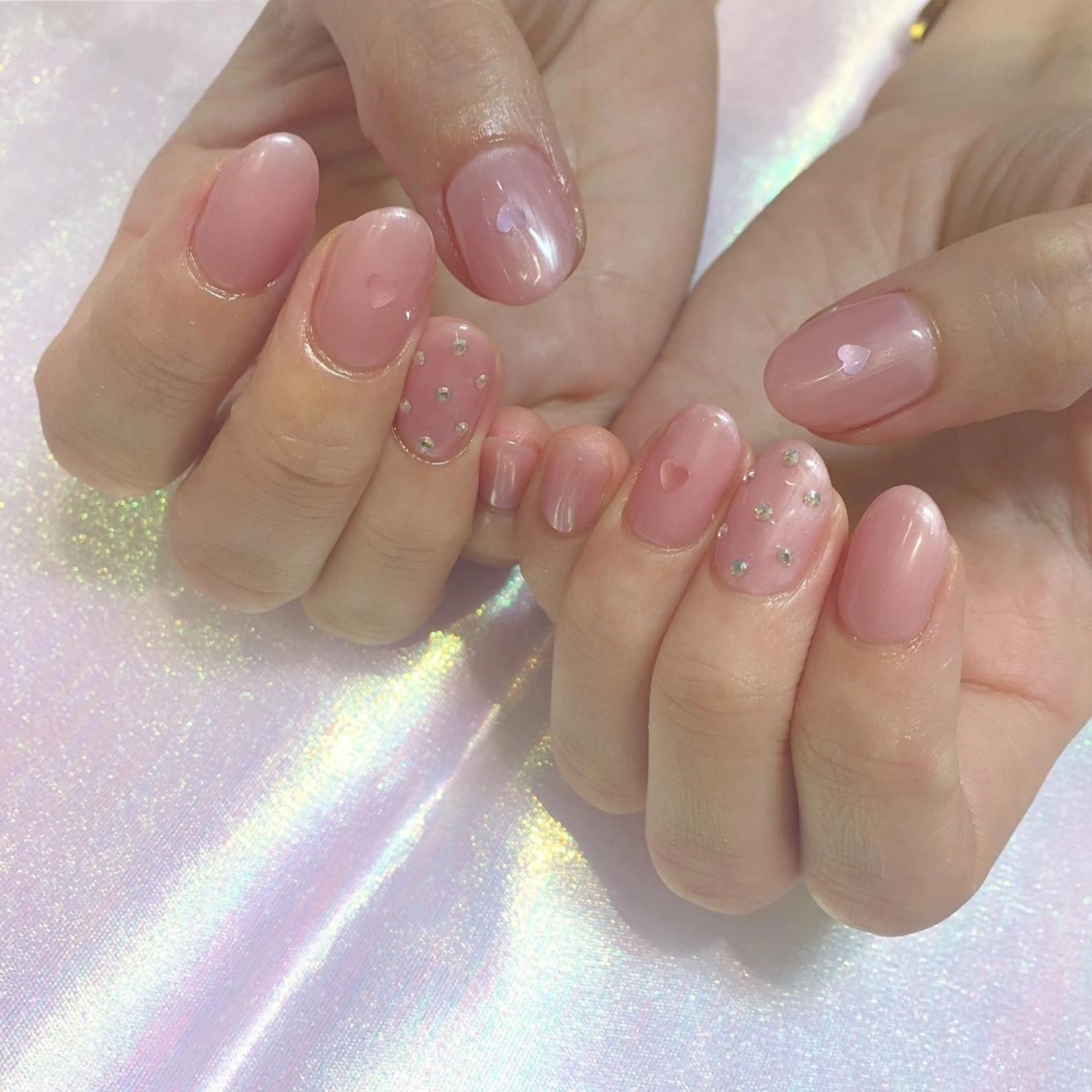 ネイル ピンク ストーンネイル Kanon 🤍のネイルデザイン