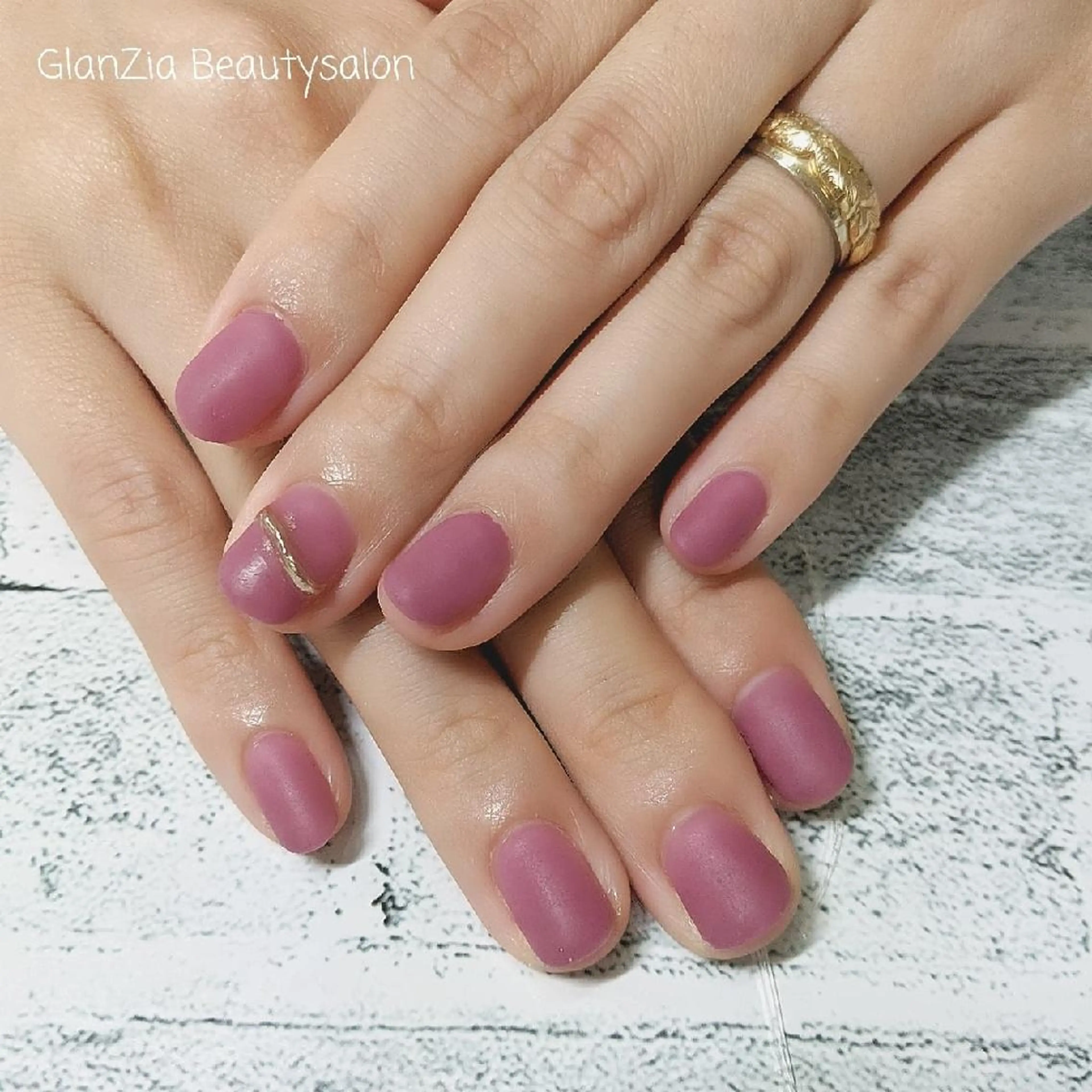 ネイル アートネイル オーロラネイル フラワーネイル フレンチネイル グラデーション ハンドネイル 南流山 ネイルサロン グランツィア のネイルデザイン