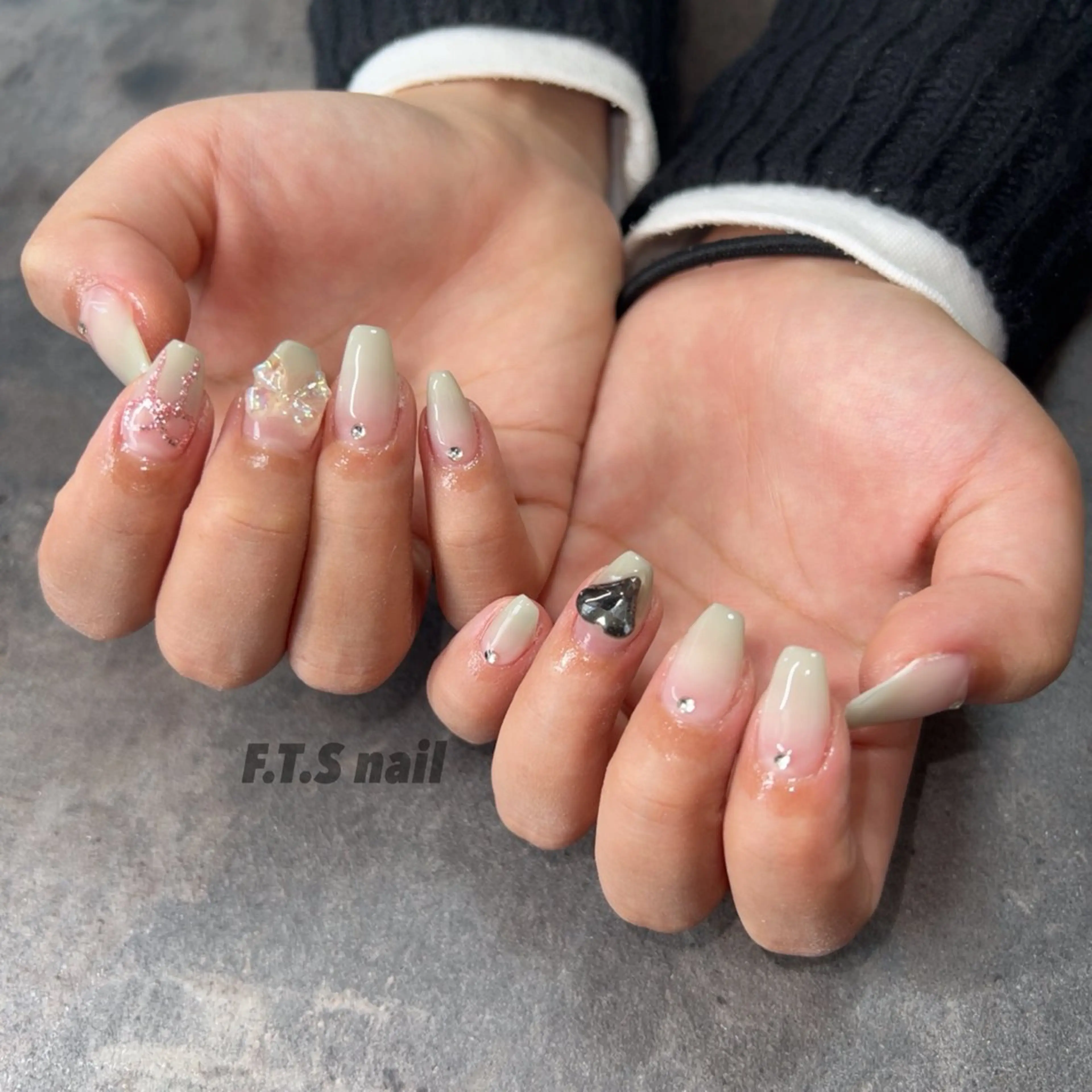 ネイル F.T.S nailのネイルデザイン