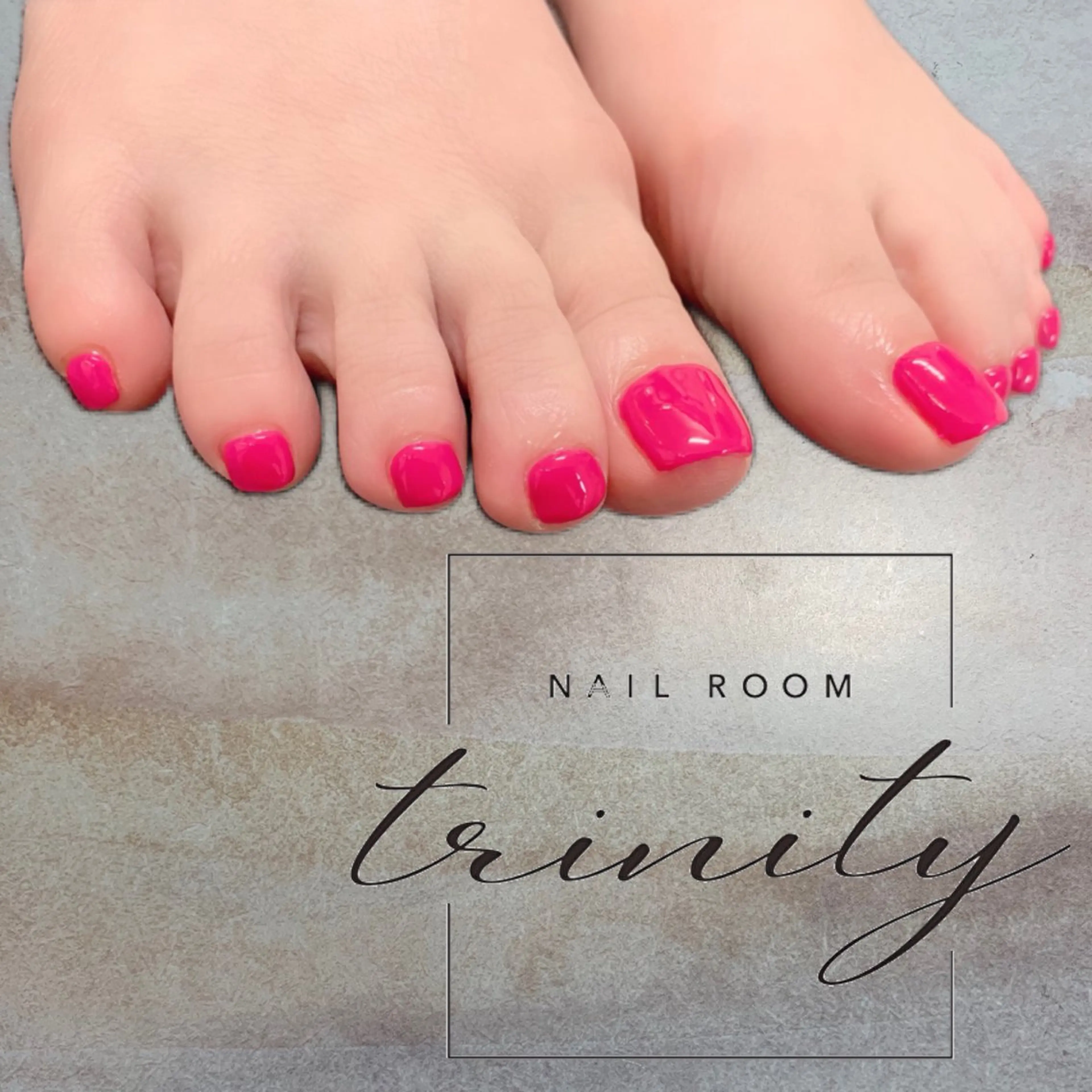 【オフなし】フットネイルワンカラーの写真