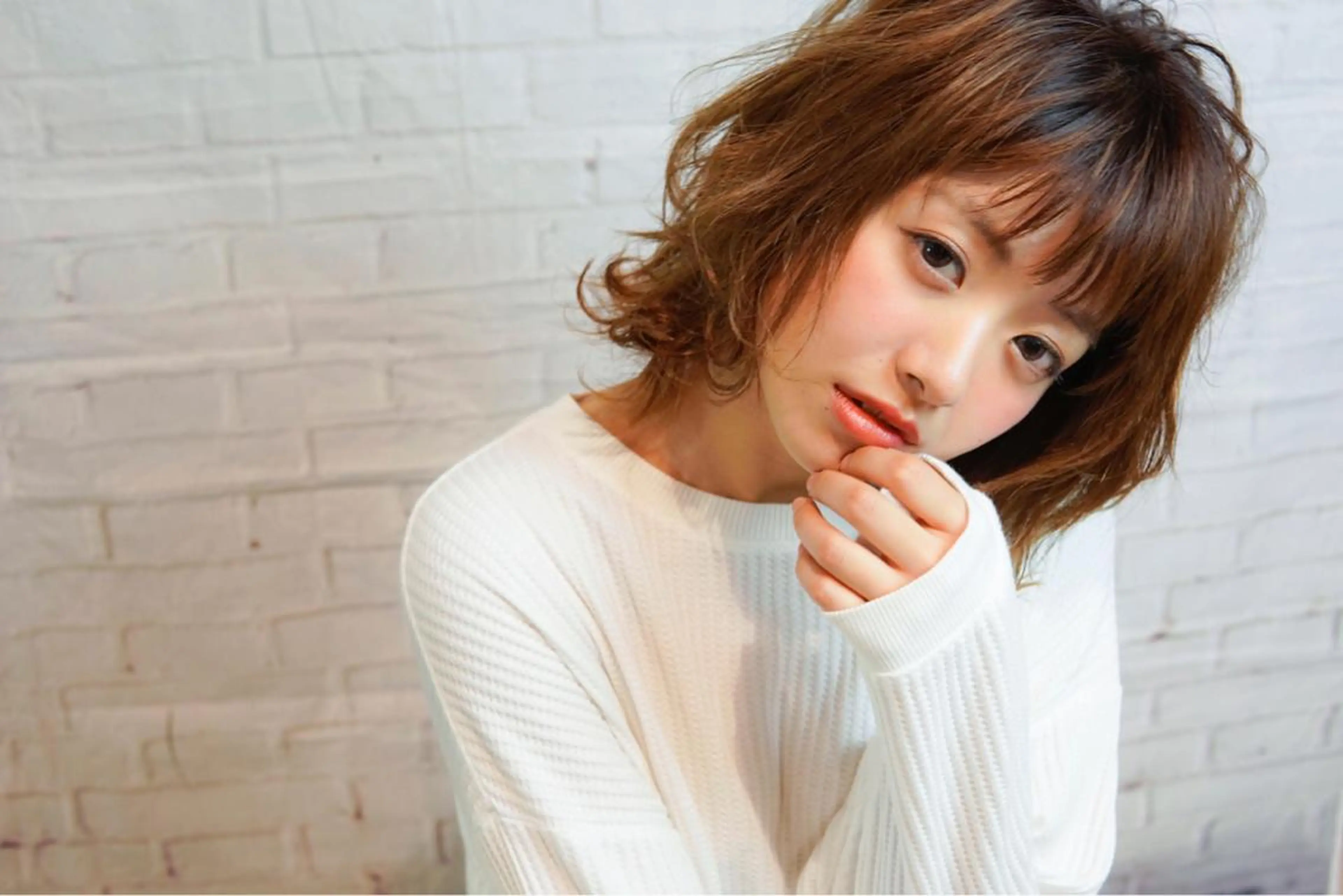 ショート ミディアム カラー パーマ ボブ 外ハネヘア 髪質改善、エクステ 山口卓哉のヘアスタイル