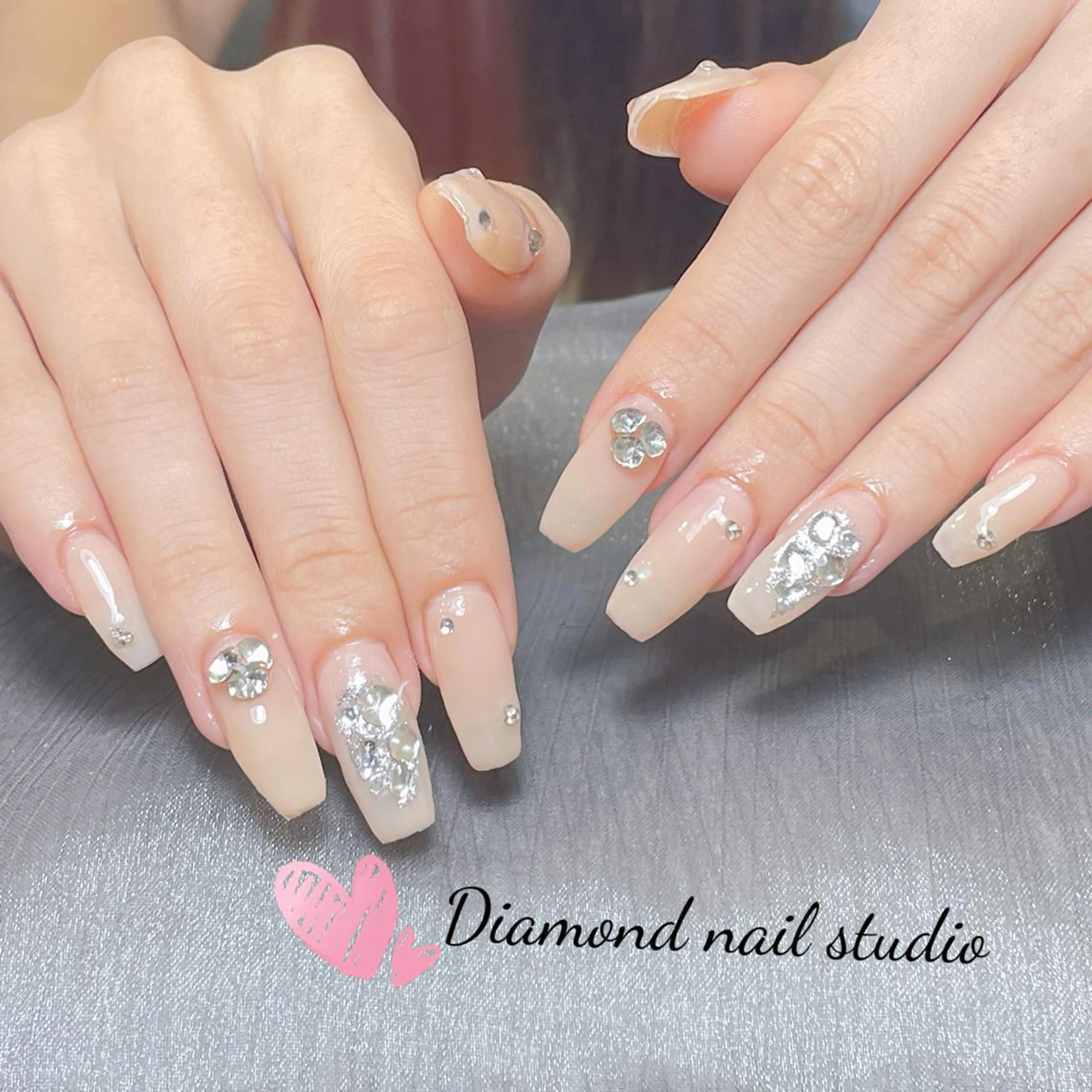 ネイル アートネイル オーロラネイル ガーリー キラキラネイル 韓国ネイル ハンドネイル Diamond NAIL💝のネイルデザイン