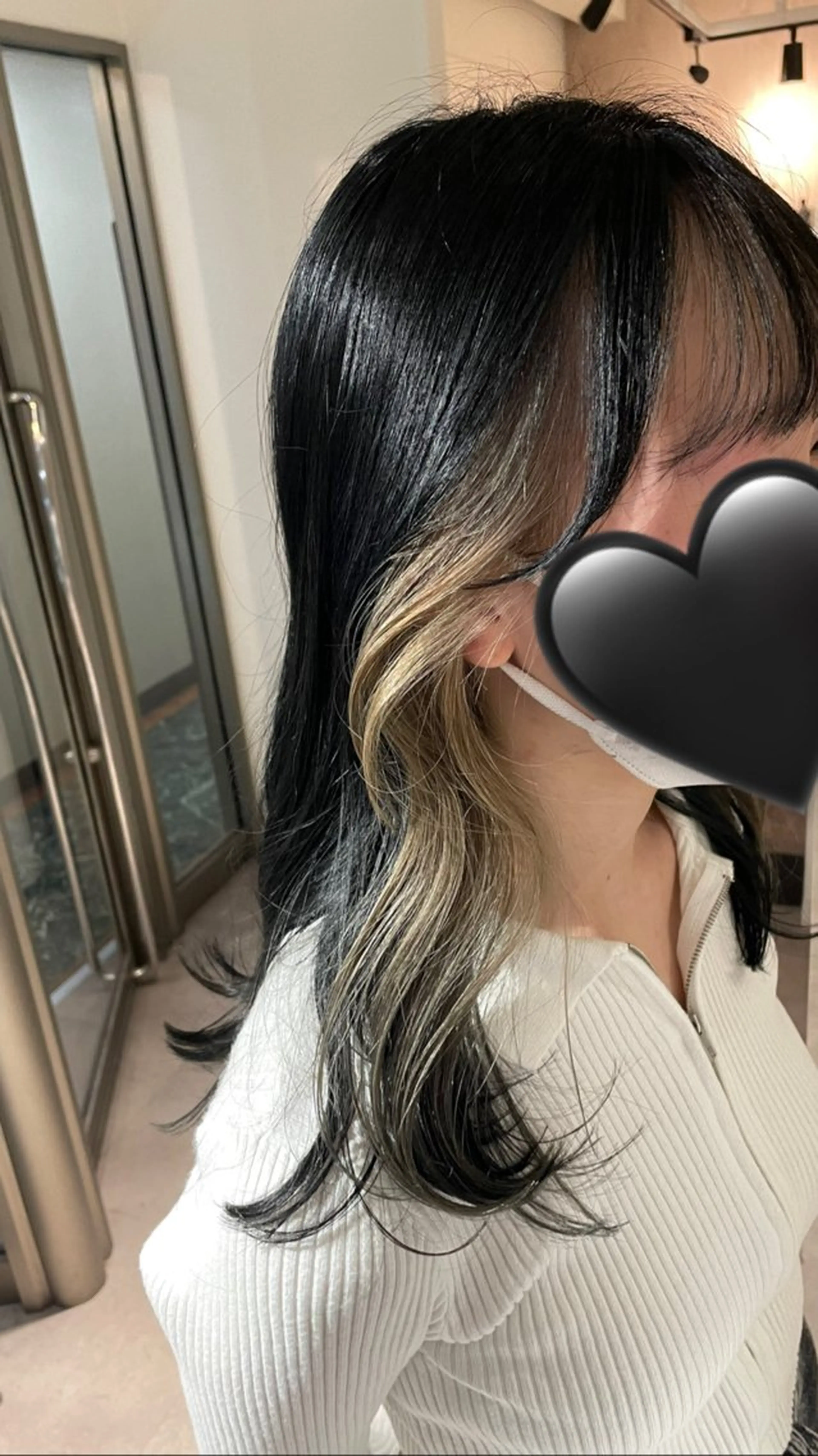ロング カラー インナーカラー 韓国風ヘア ヘアカラー ili心斎橋所属・🩵ハイトーン/ レイヤーYUZU🩵のヘアスタイル
