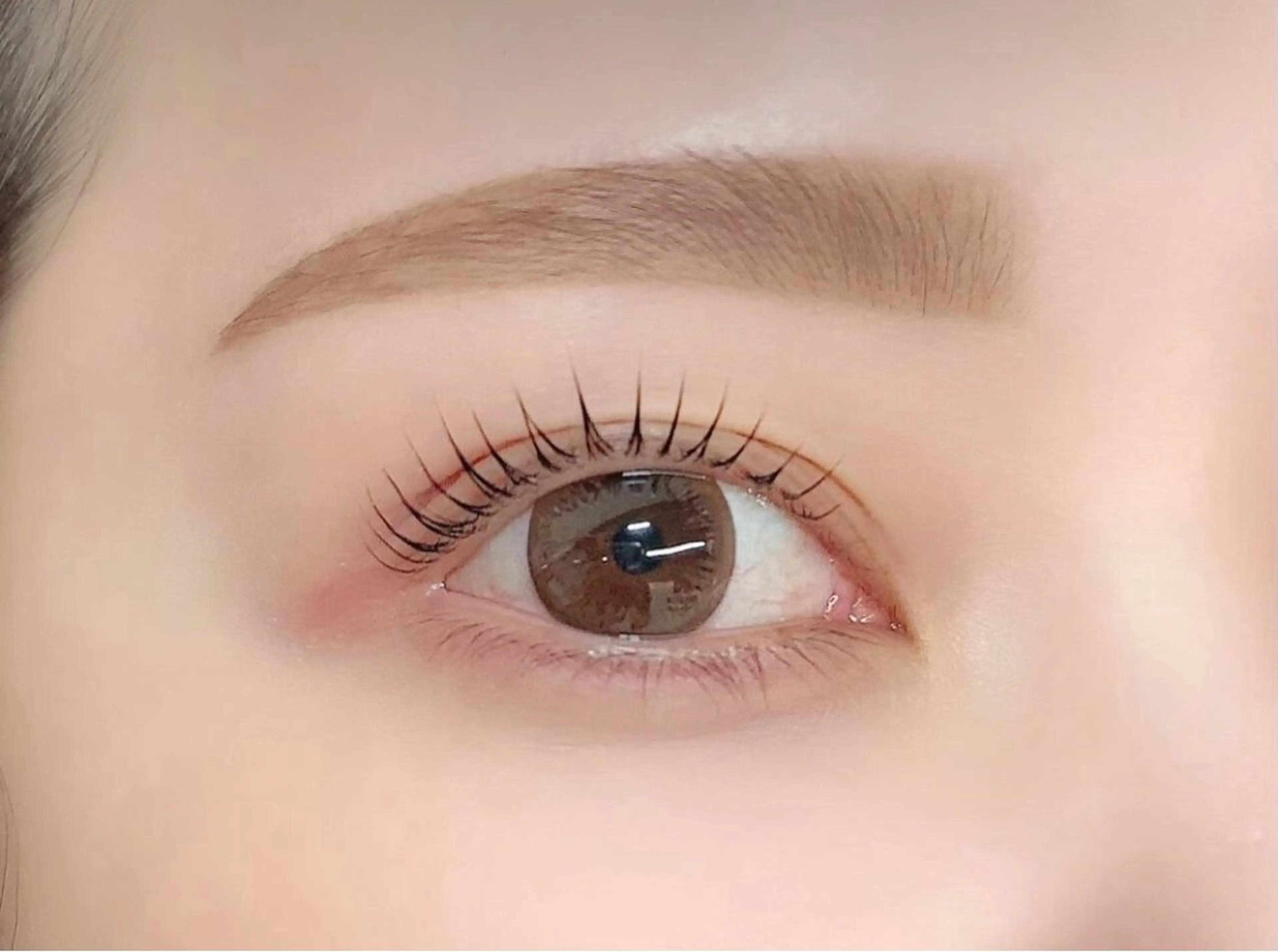 アイブロウ 中島 朱里亜のマツエク・マツパデザイン