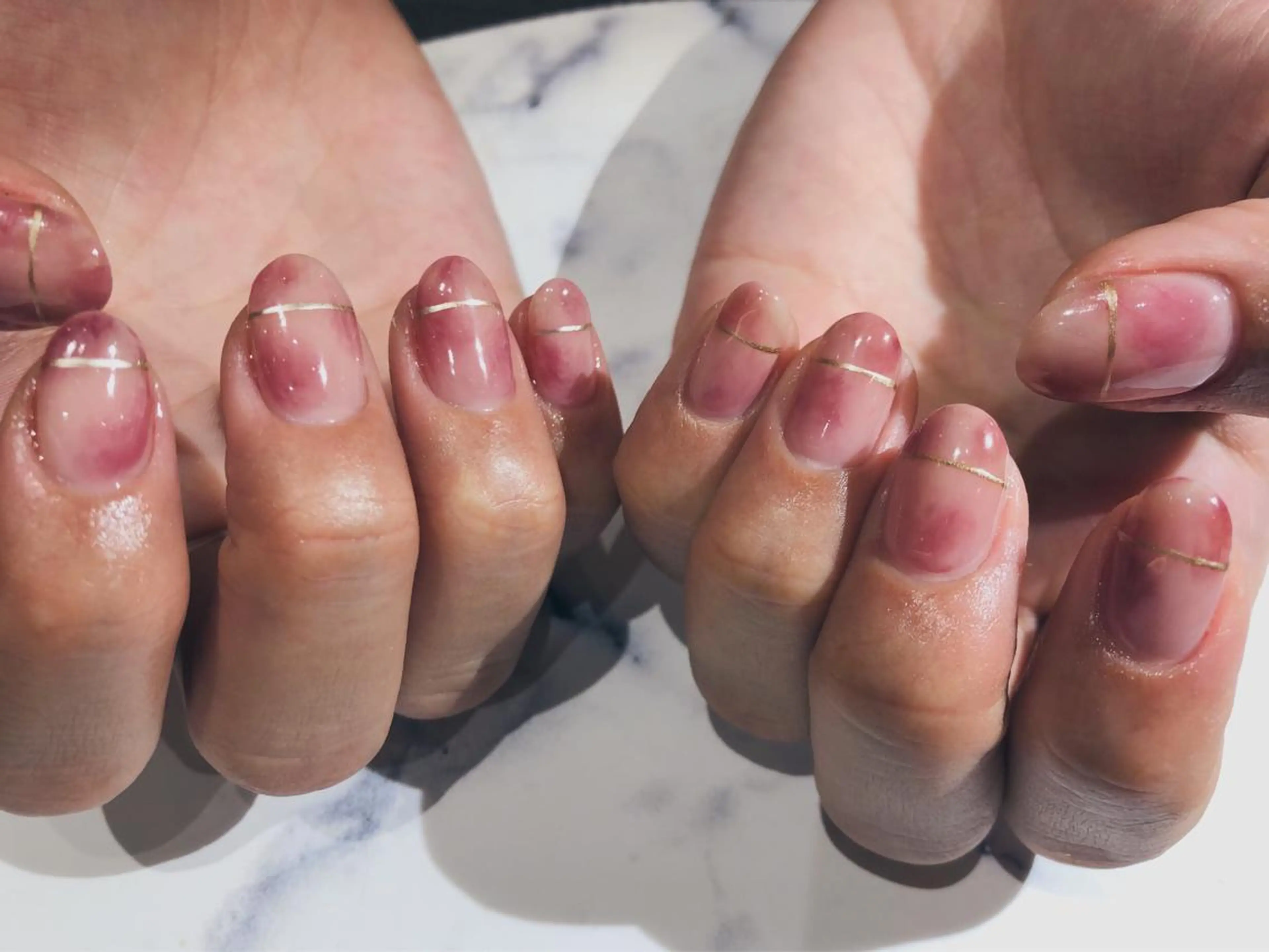 ショート カラー ネイル マツエク・マツパ ハンドネイル illum hicariのネイルデザイン