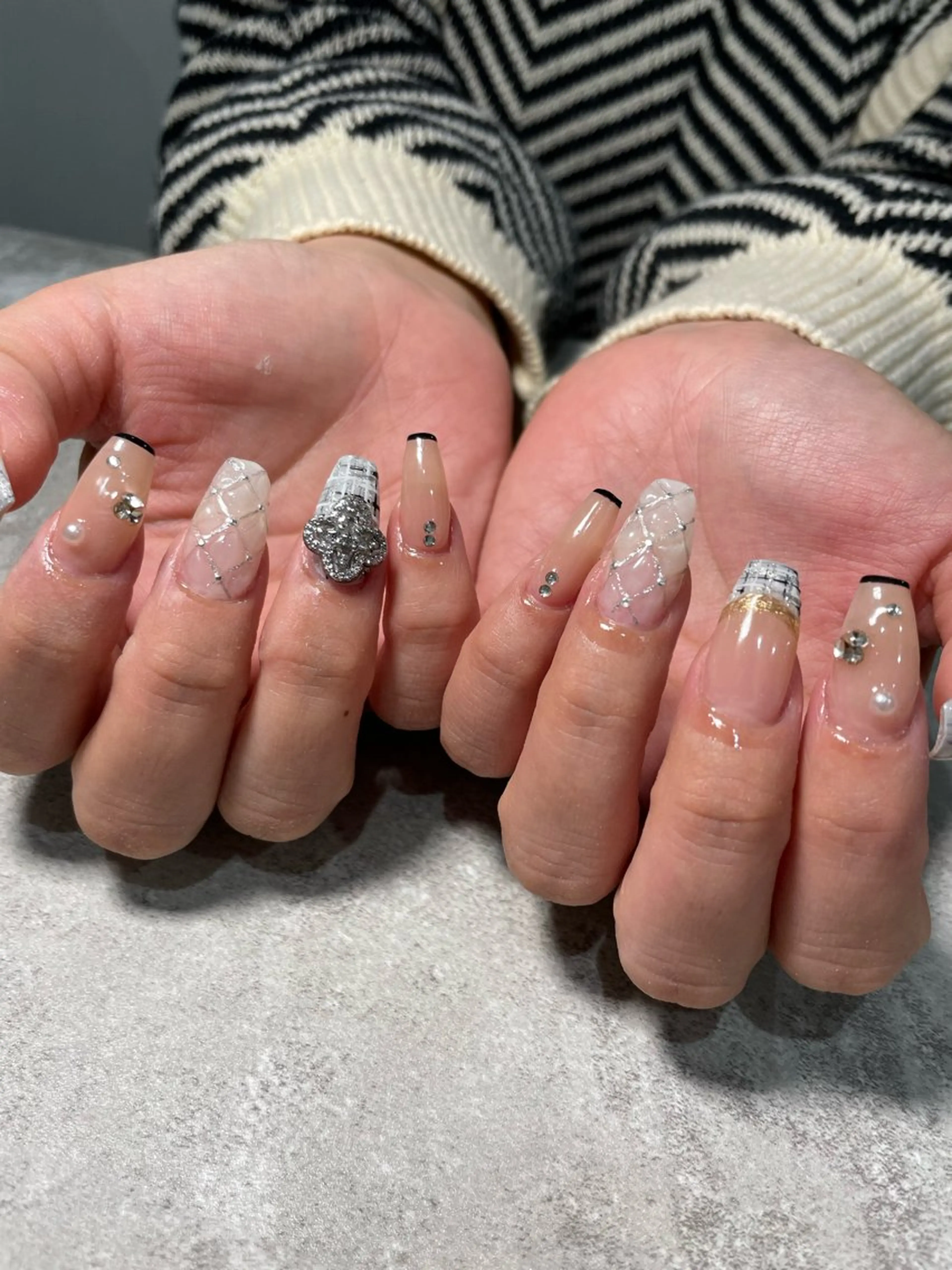 ネイル 持ち込み ハンドネイル Raviliss ♡のネイルデザイン