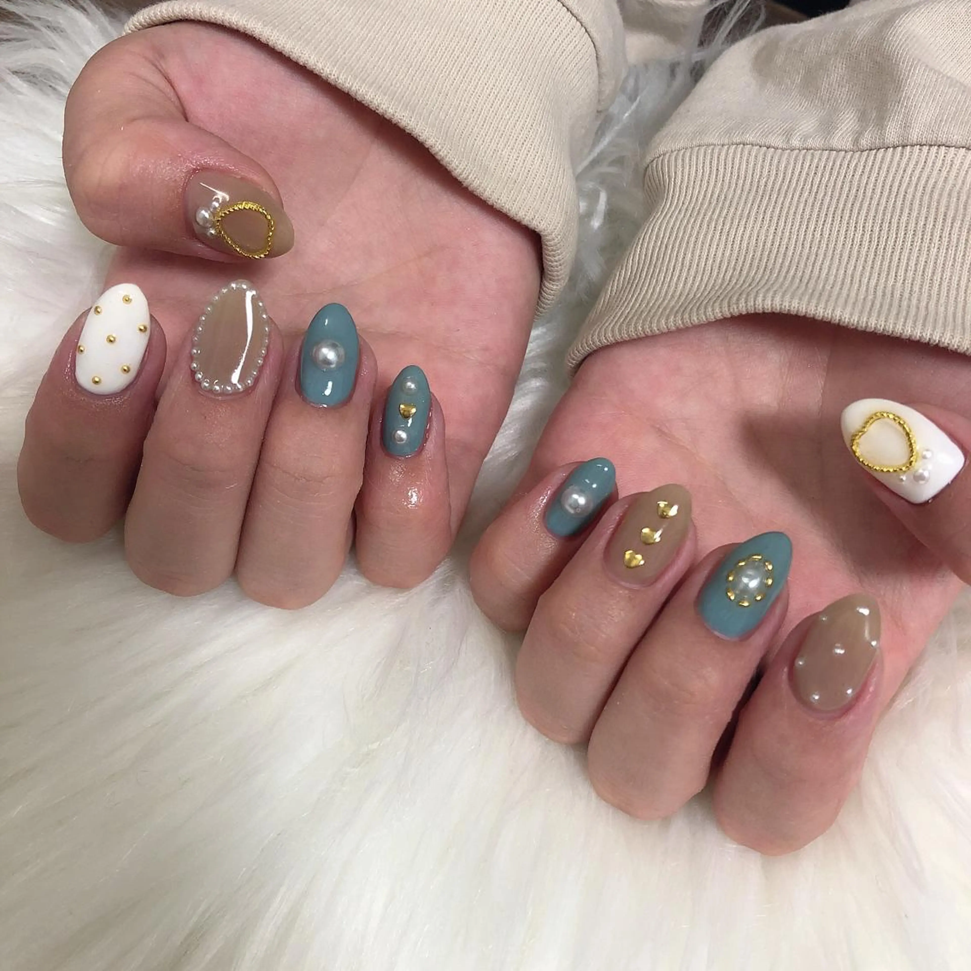 ネイル ハンドネイル 西岡 杏のネイルデザイン