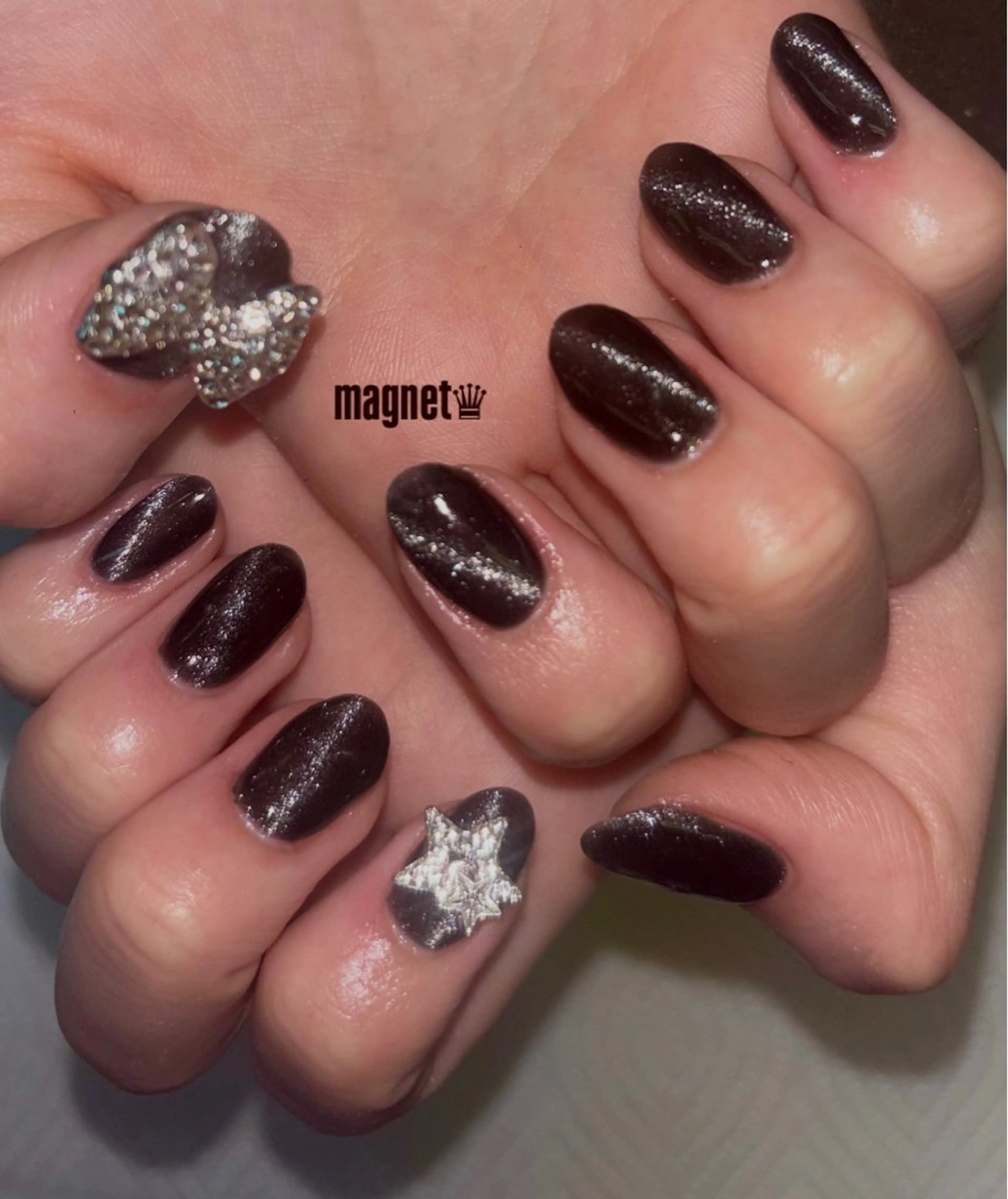 ネイル マグネットネイル ハンドネイル VENUSBELT 宮下パーク店所属・森 彩音のネイルデザイン