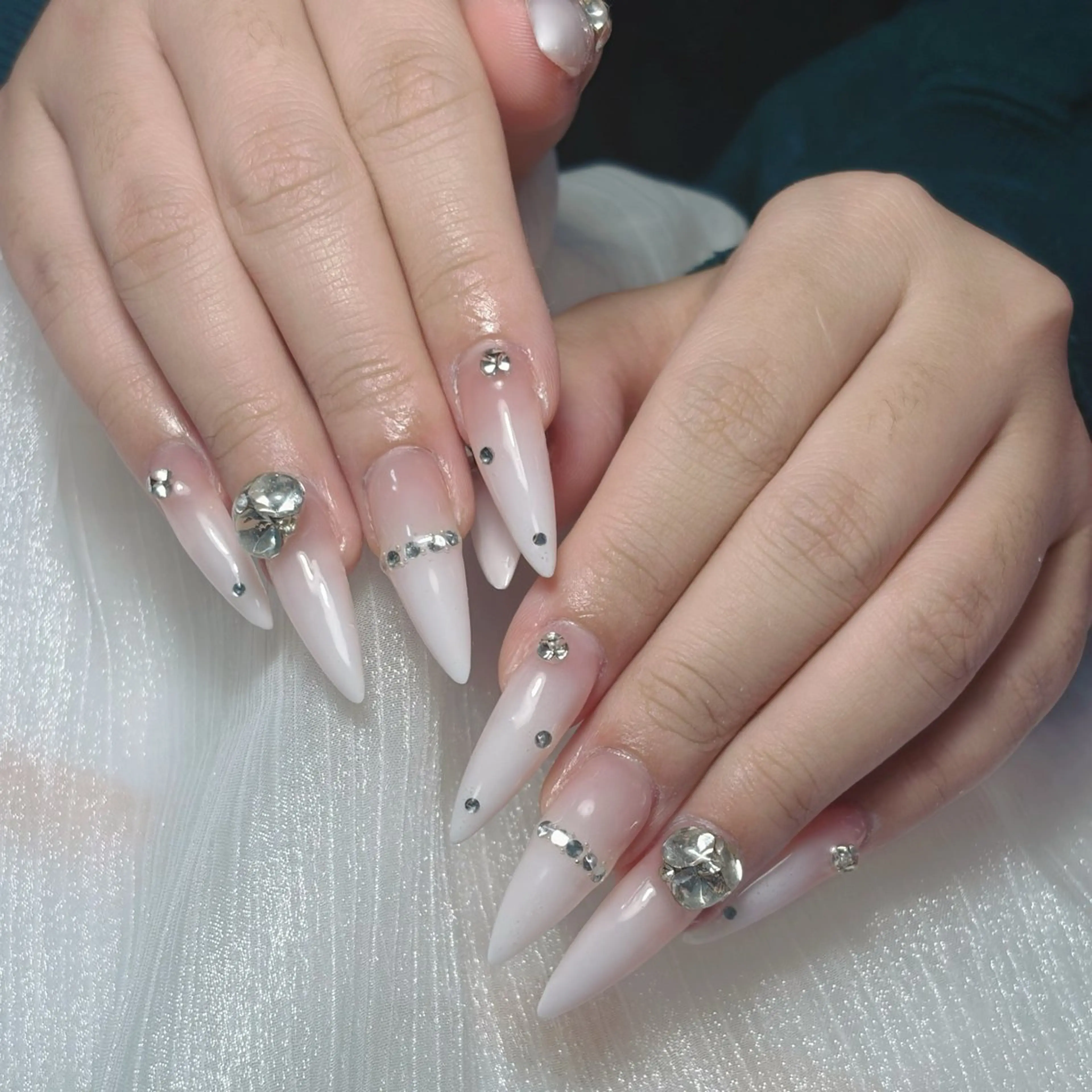 ネイル MIO nail   Osaka所属・Mio nail Osakaのネイルデザイン