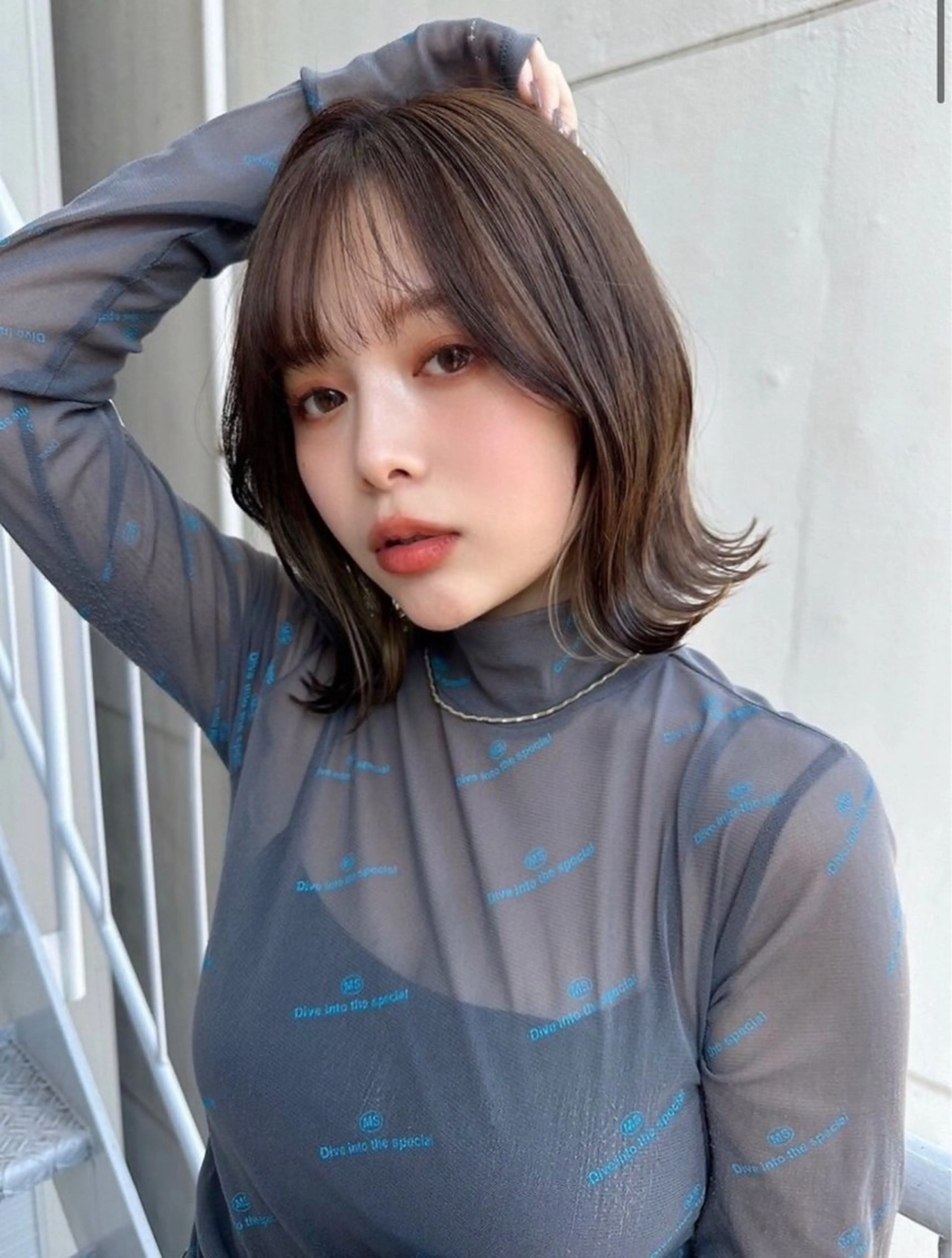 ミディアム ボブ 外ハネヘア zina / hiyoriのヘアスタイル