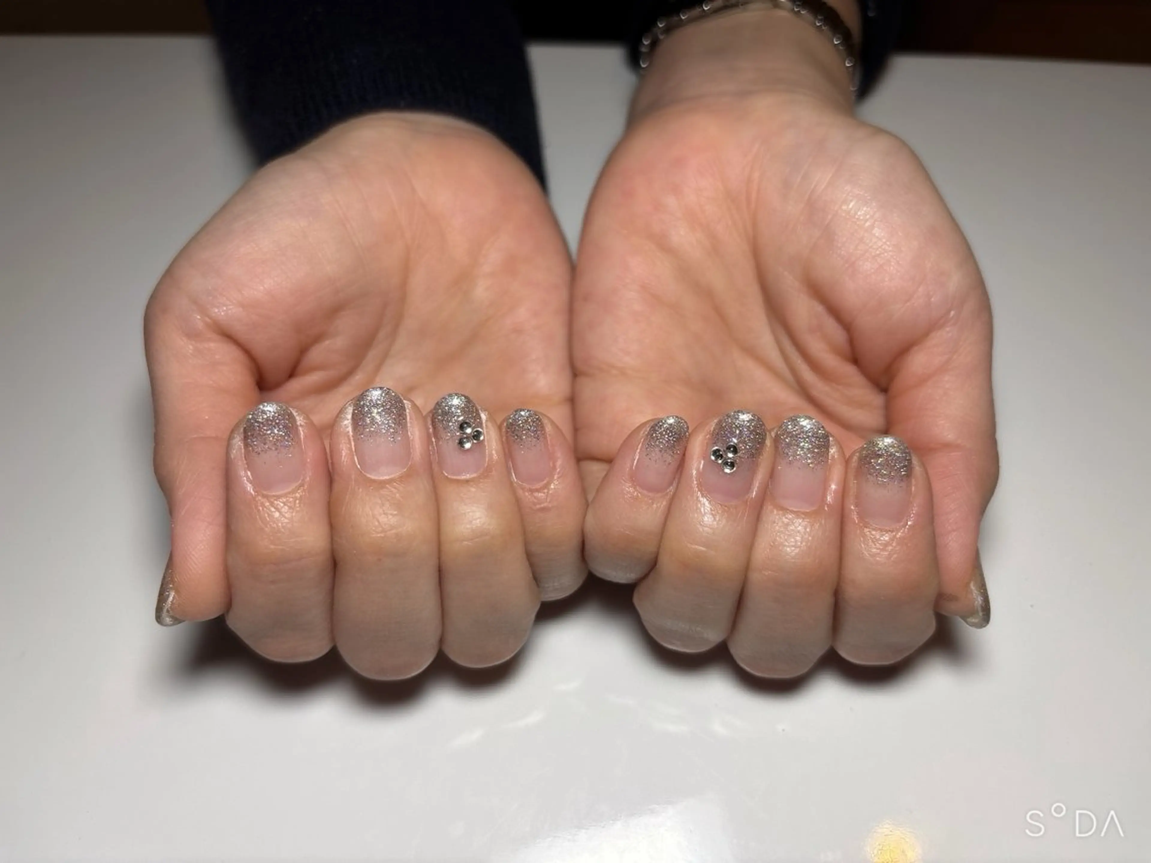 ネイル ハンドネイル Ree所属・ネイル脱毛 Reeのネイルデザイン