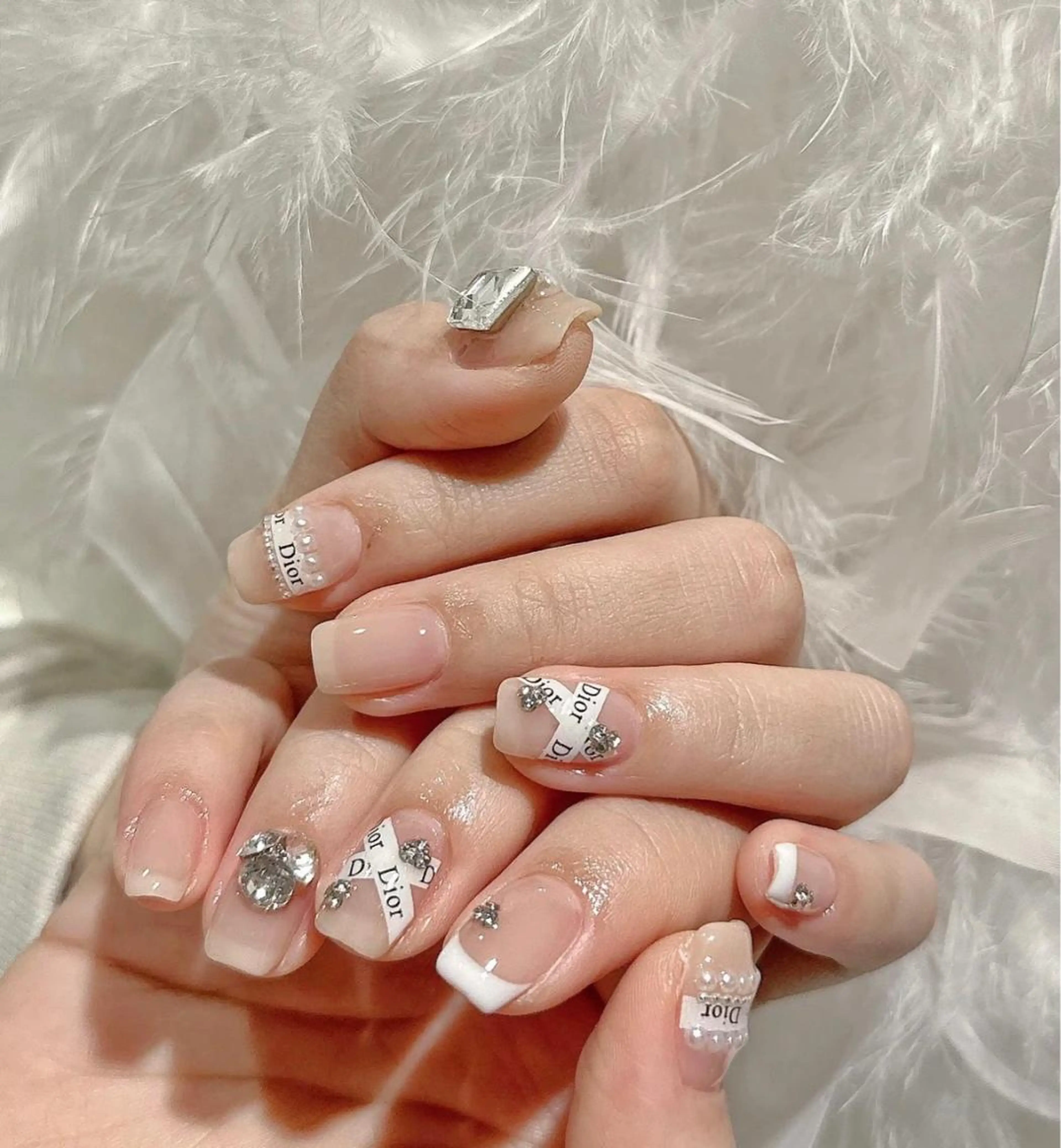 ネイル 💅E•U•B NAIL🌹所属・横浜市中区曙町 ネイルE·U·Bのネイルデザイン