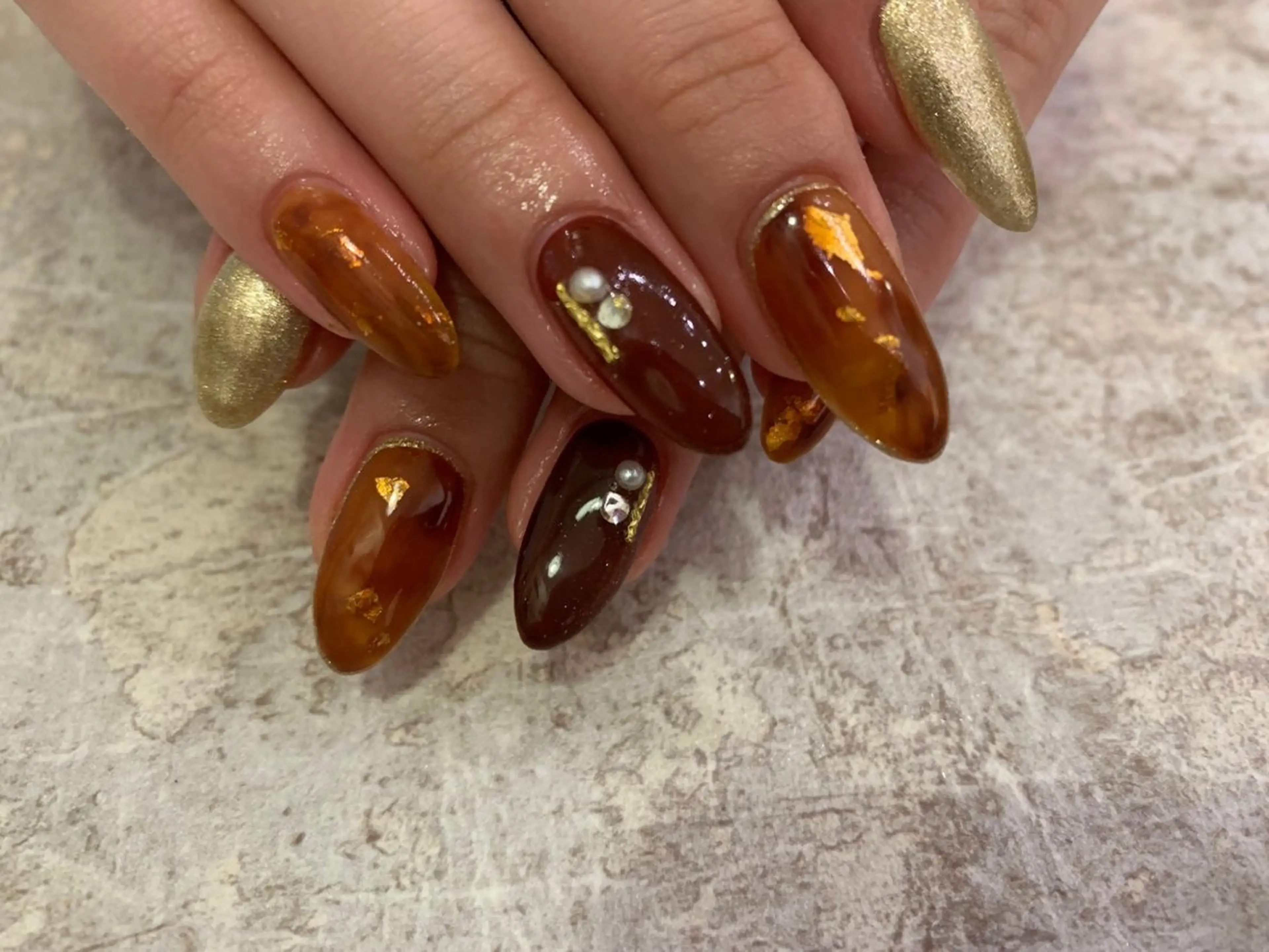 ネイル べっ甲ネイル Nail salon LIANのネイルデザイン