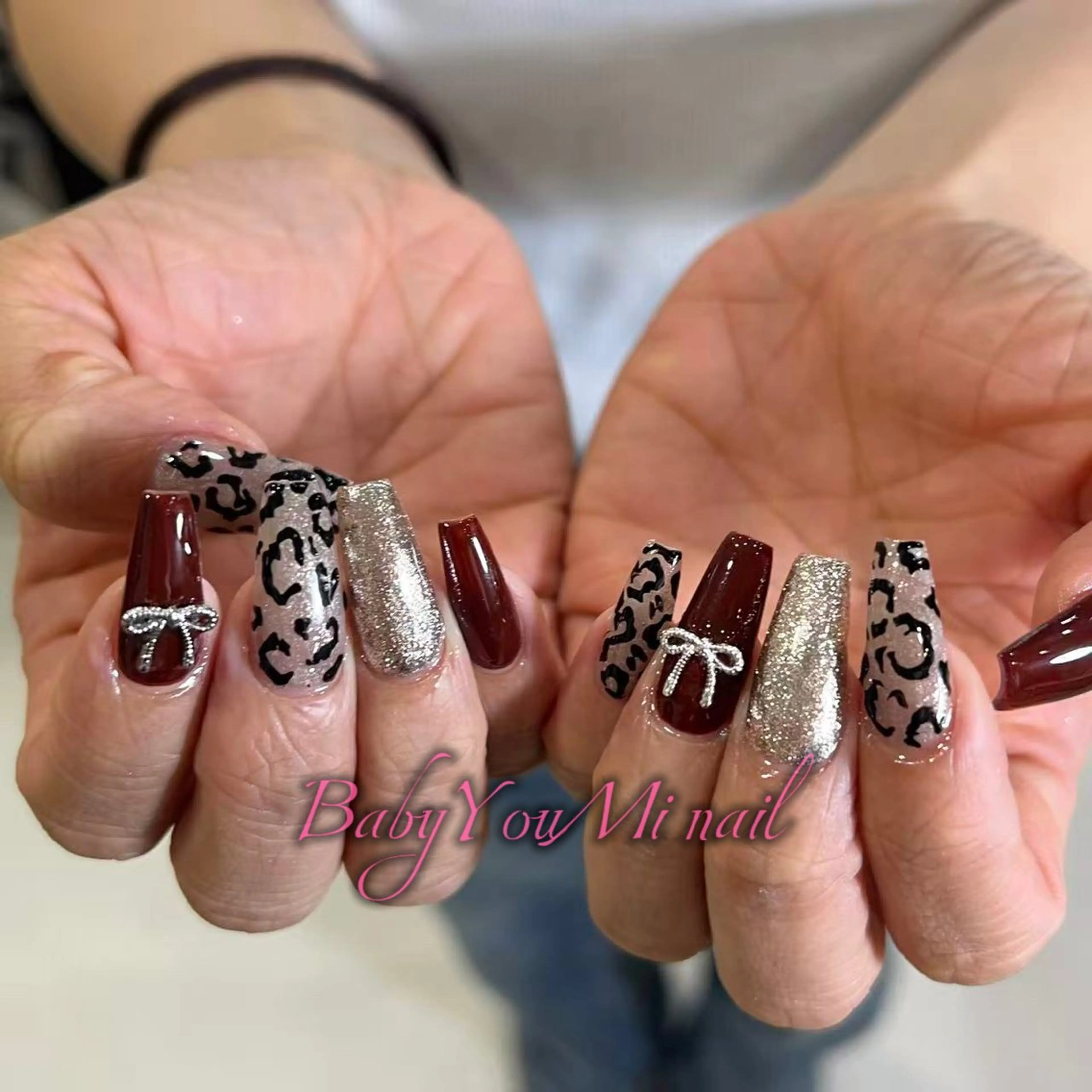 ネイル オーロラネイル フラワーネイル フットネイル フレンチネイル ジェルネイル ハンドネイル BabyYouMi ねねのネイルデザイン