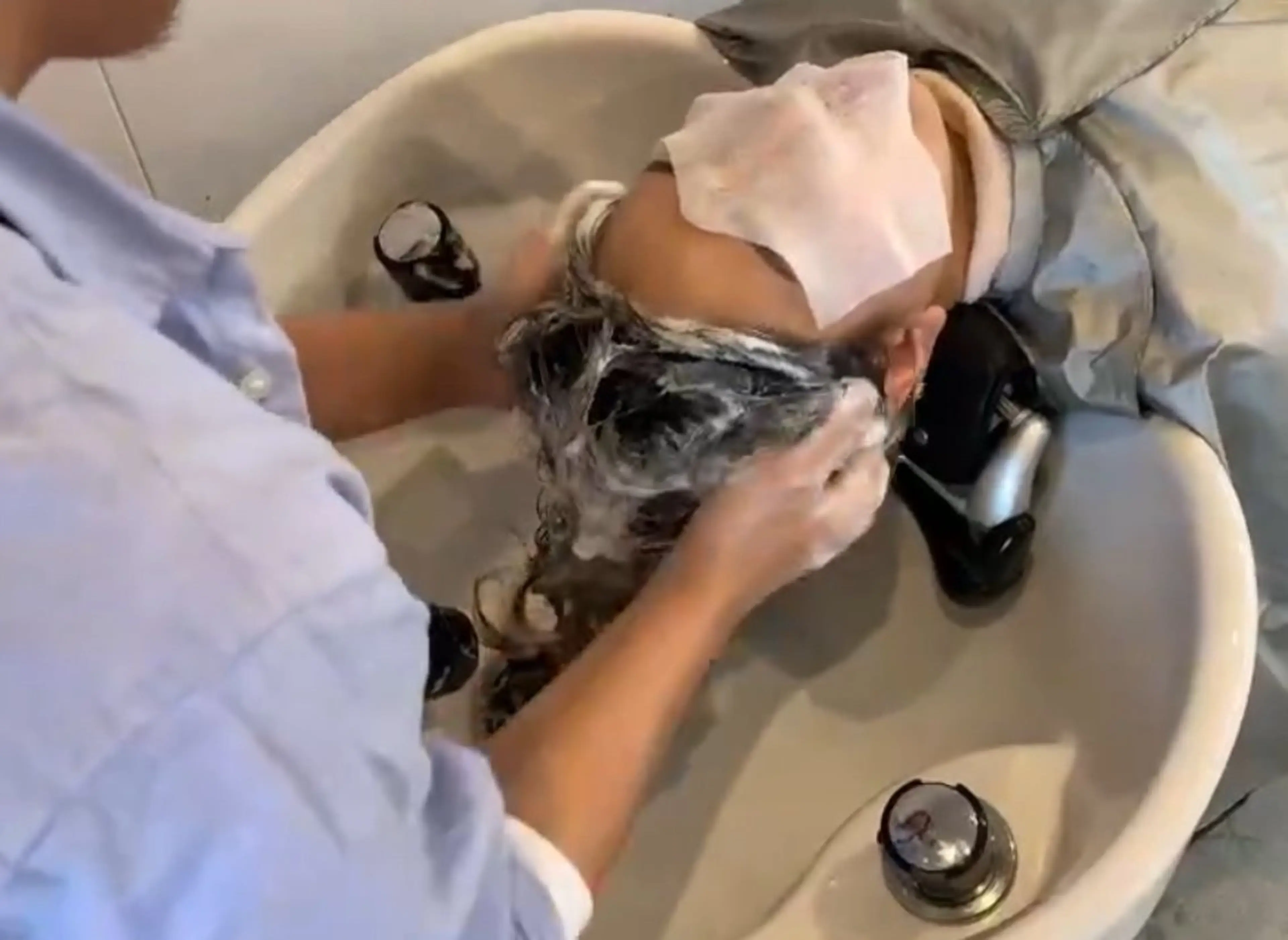 『おすすめNo.1🧚‍♀️』カット➕抗酸化カラー（全頭）の写真