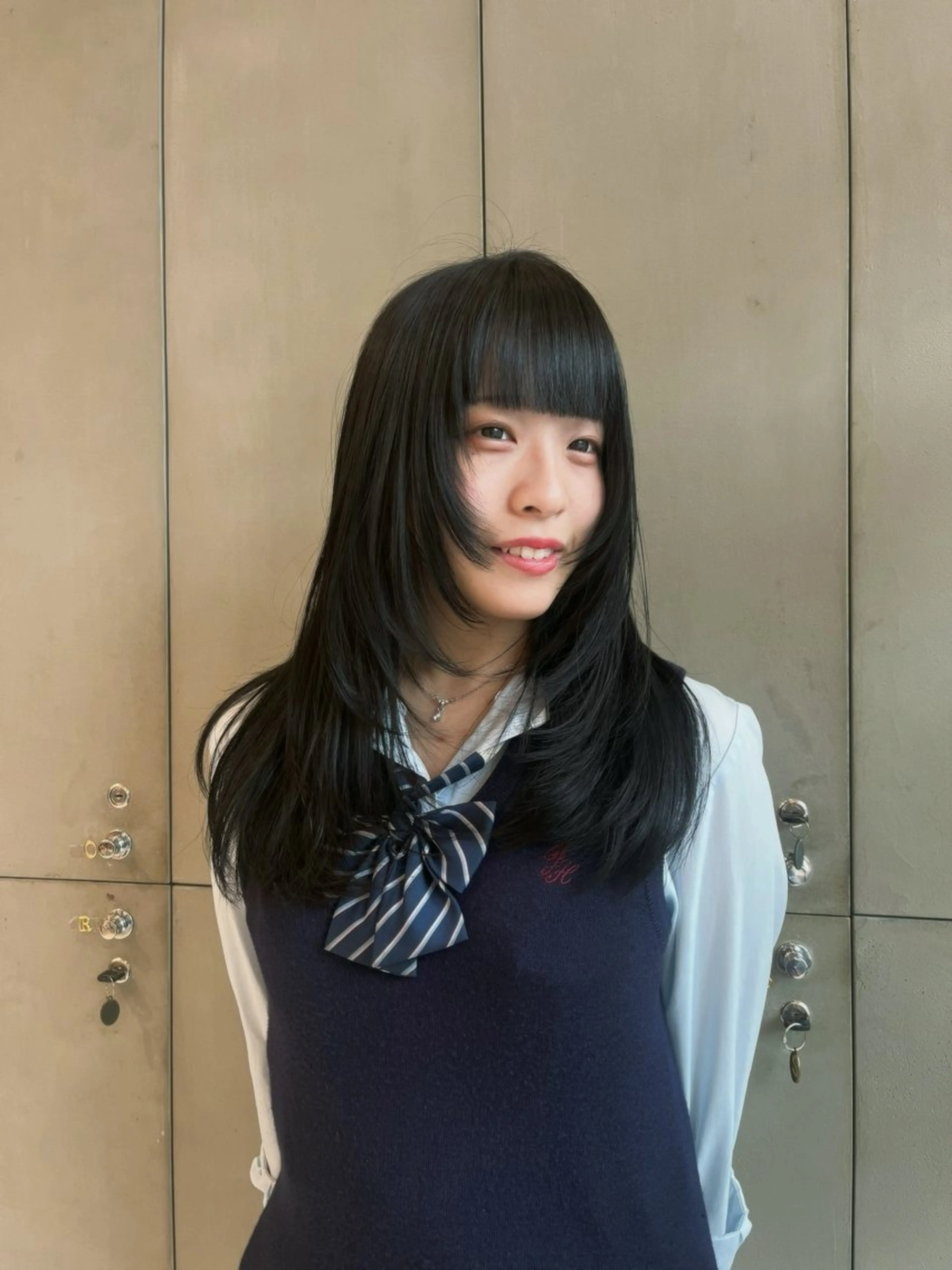 【限定価格】⭐︎レイヤーカット＋トリートメント⭐︎の写真