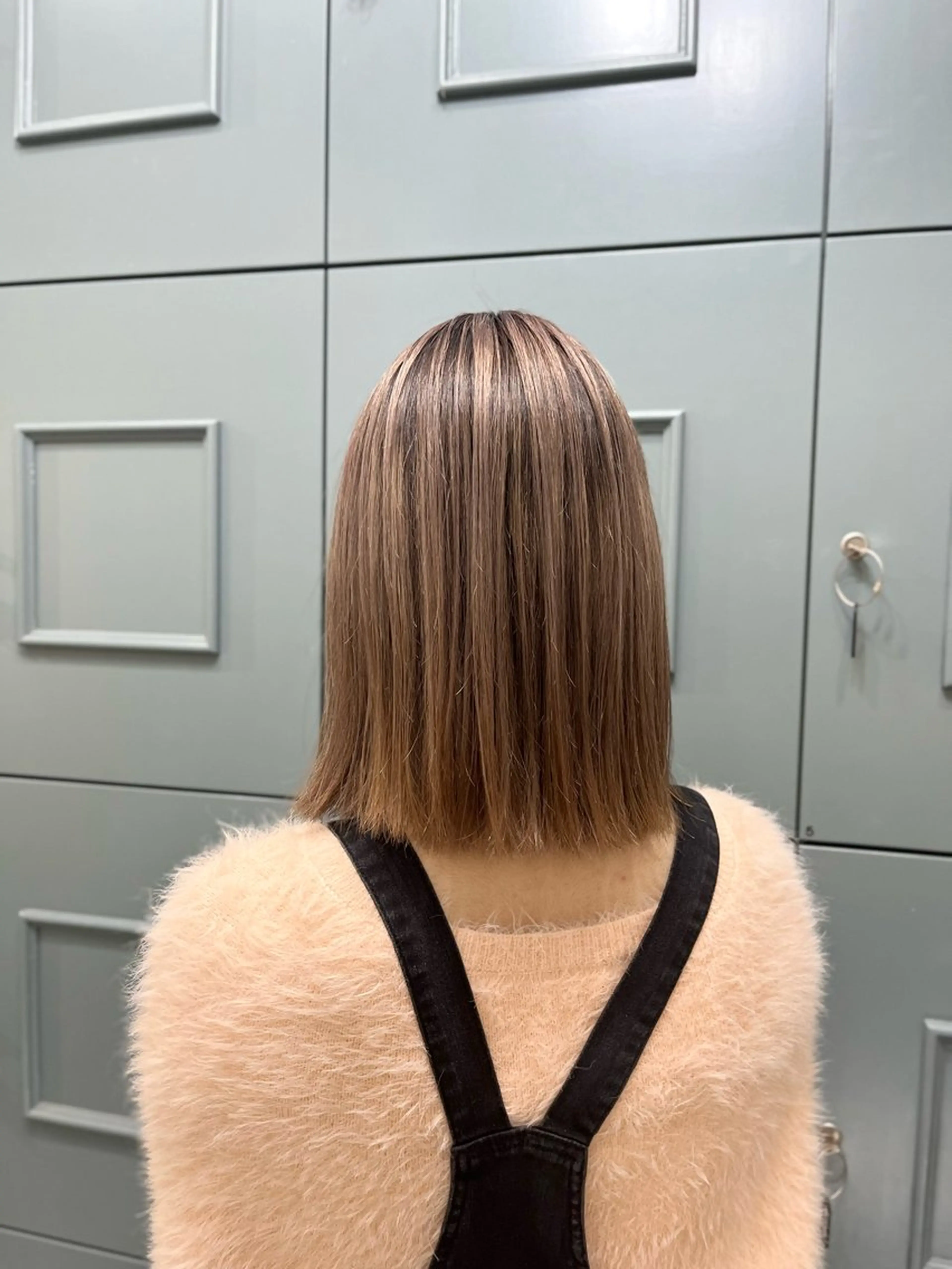 カラー ブリーチ ハイライトカラー G.O.A.T hair所属・Karen ✂︎GOAThairのヘアスタイル