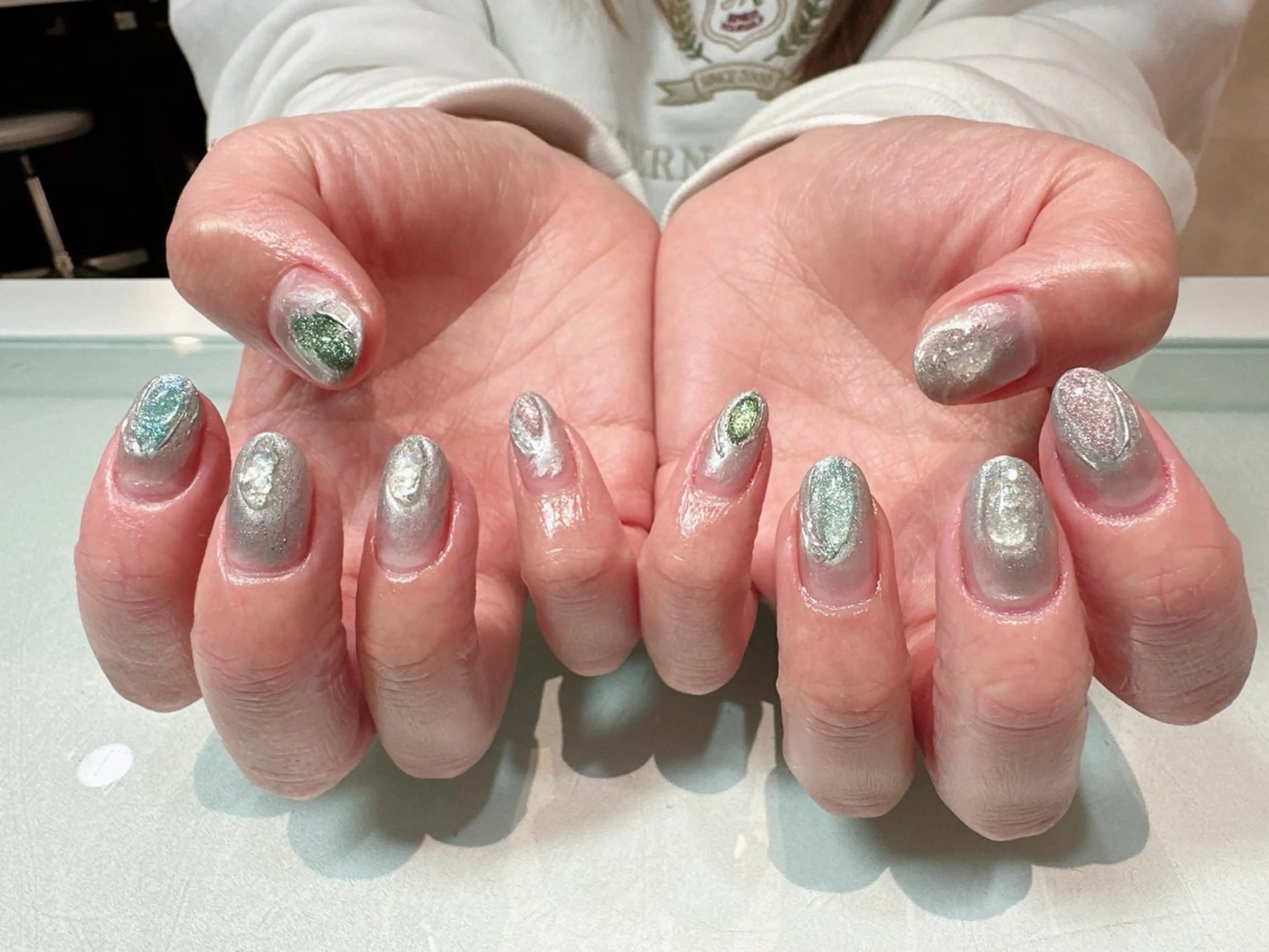 ネイル レナークアリア ネイリスト高橋のネイルデザイン