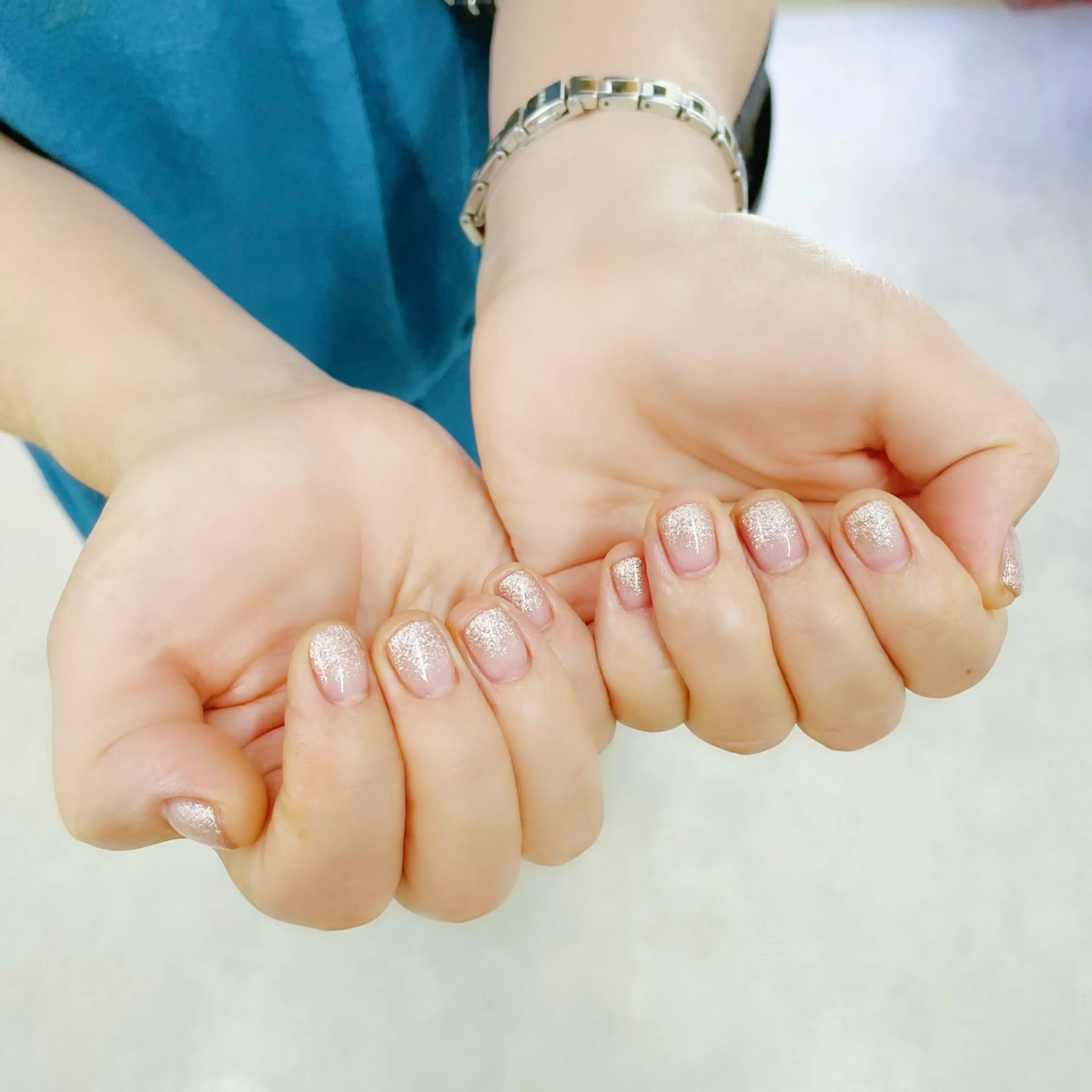 (オフあり)HANDワンカラーorラメグラの写真