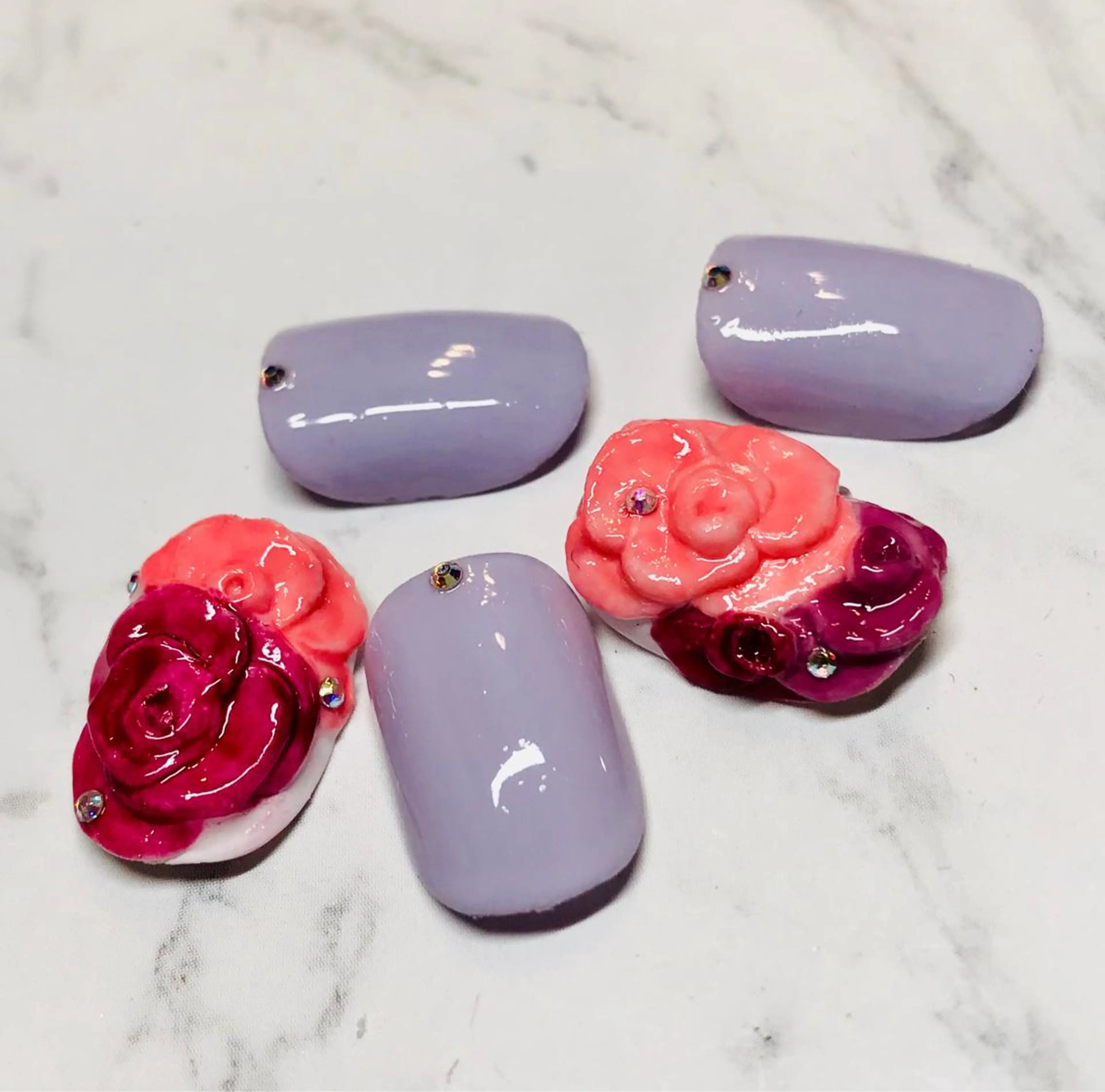 ショート ネイル 成人式 ハンドネイル ハンドケア nail&eye Aoのマツエク・マツパデザイン