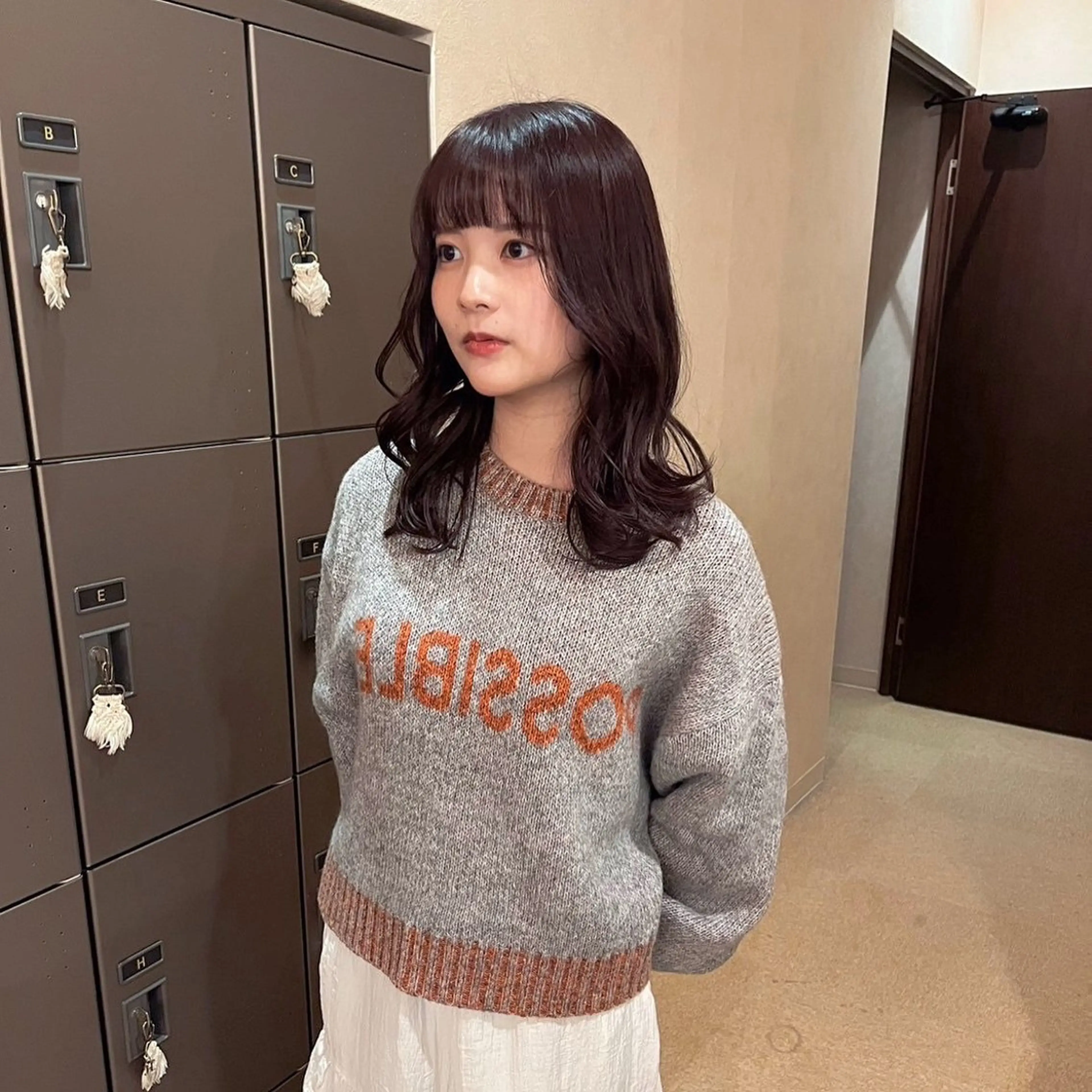 ミディアム mahae 林のヘアスタイル