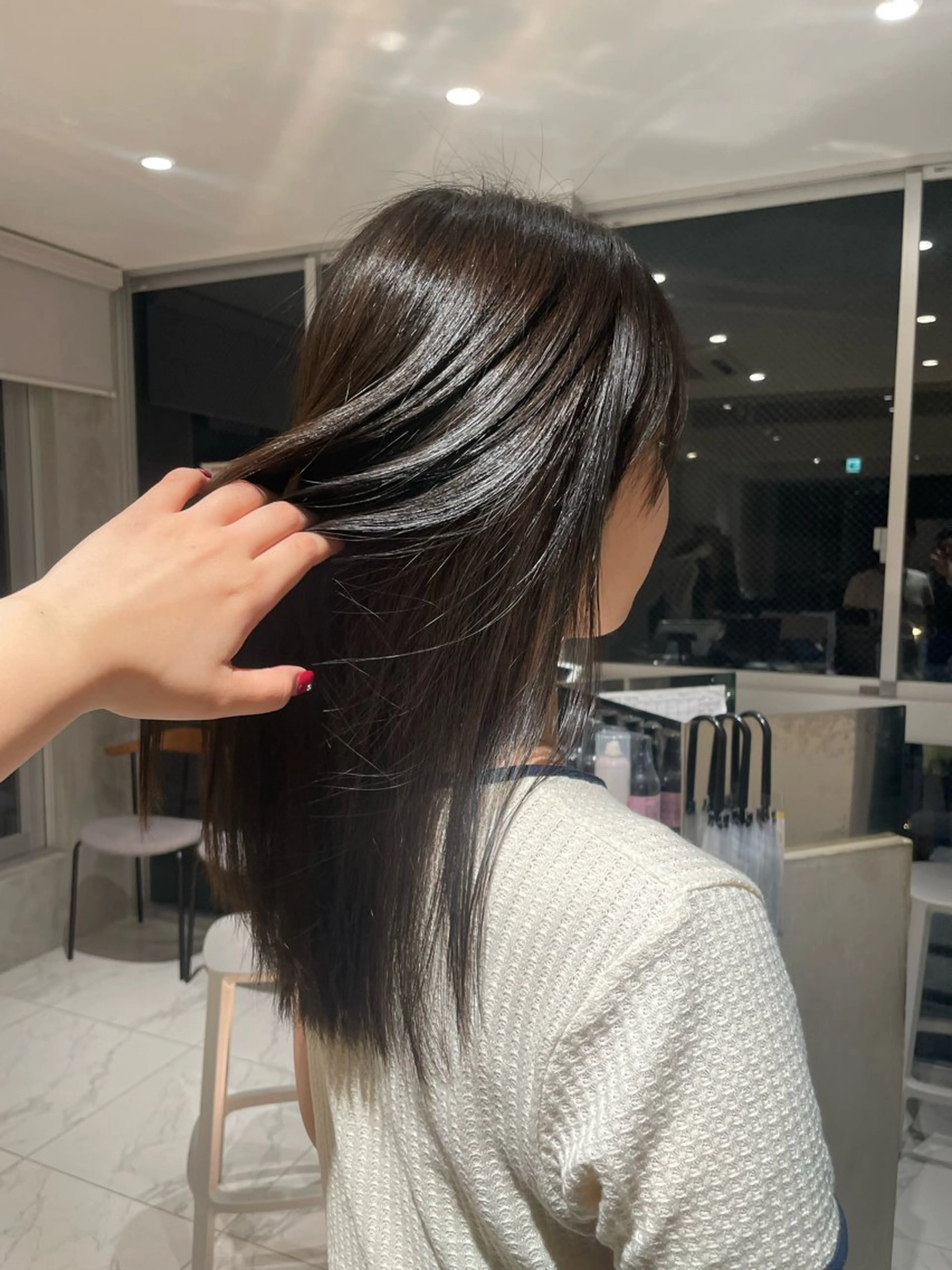 ロング カット ヘアカラー RIN⌇ レイヤー⌇ 艶カラー🌙のヘアスタイル