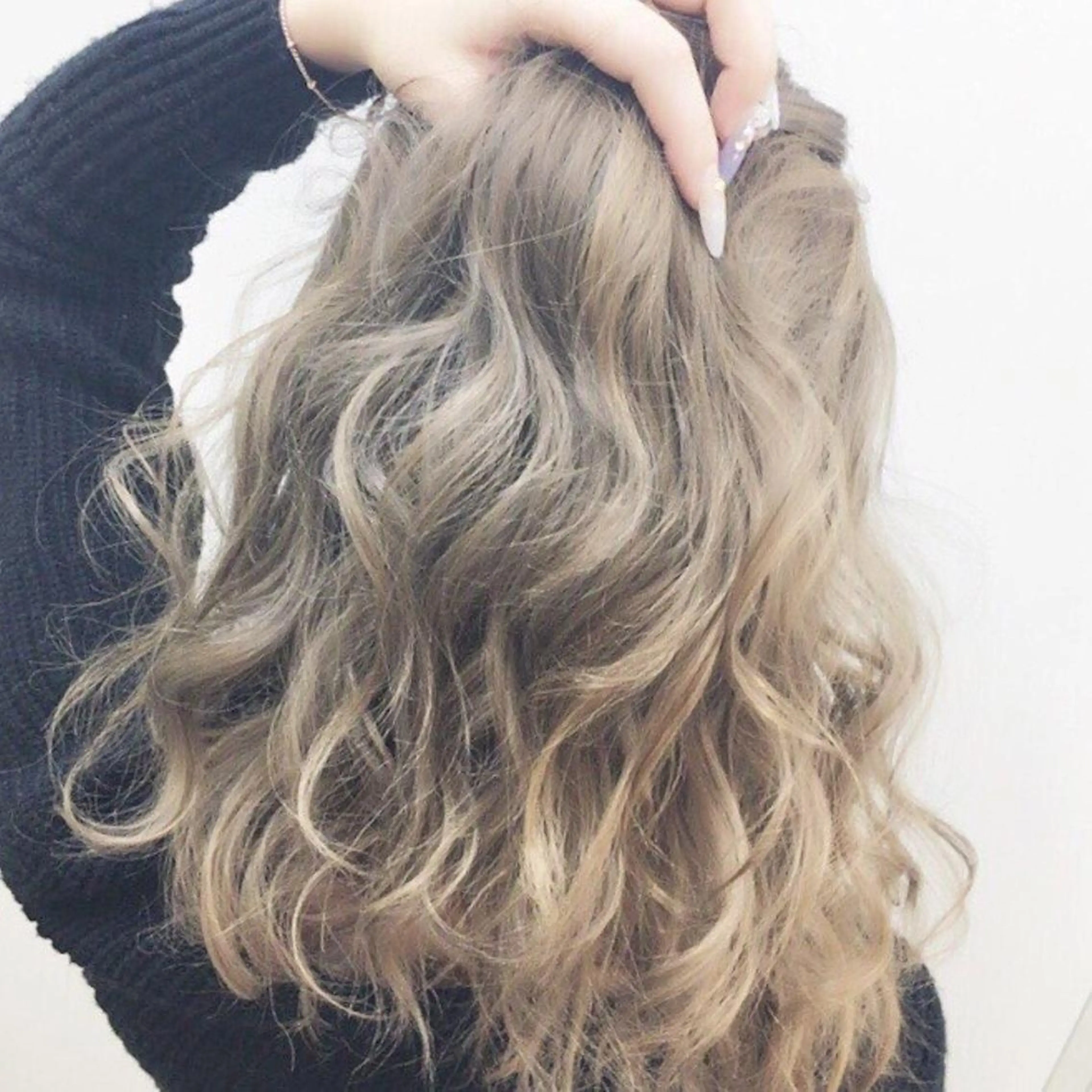 ロング カラー GOLD BLACK所属・究極の艶髪! 艶神!大矢祥央のヘアスタイル