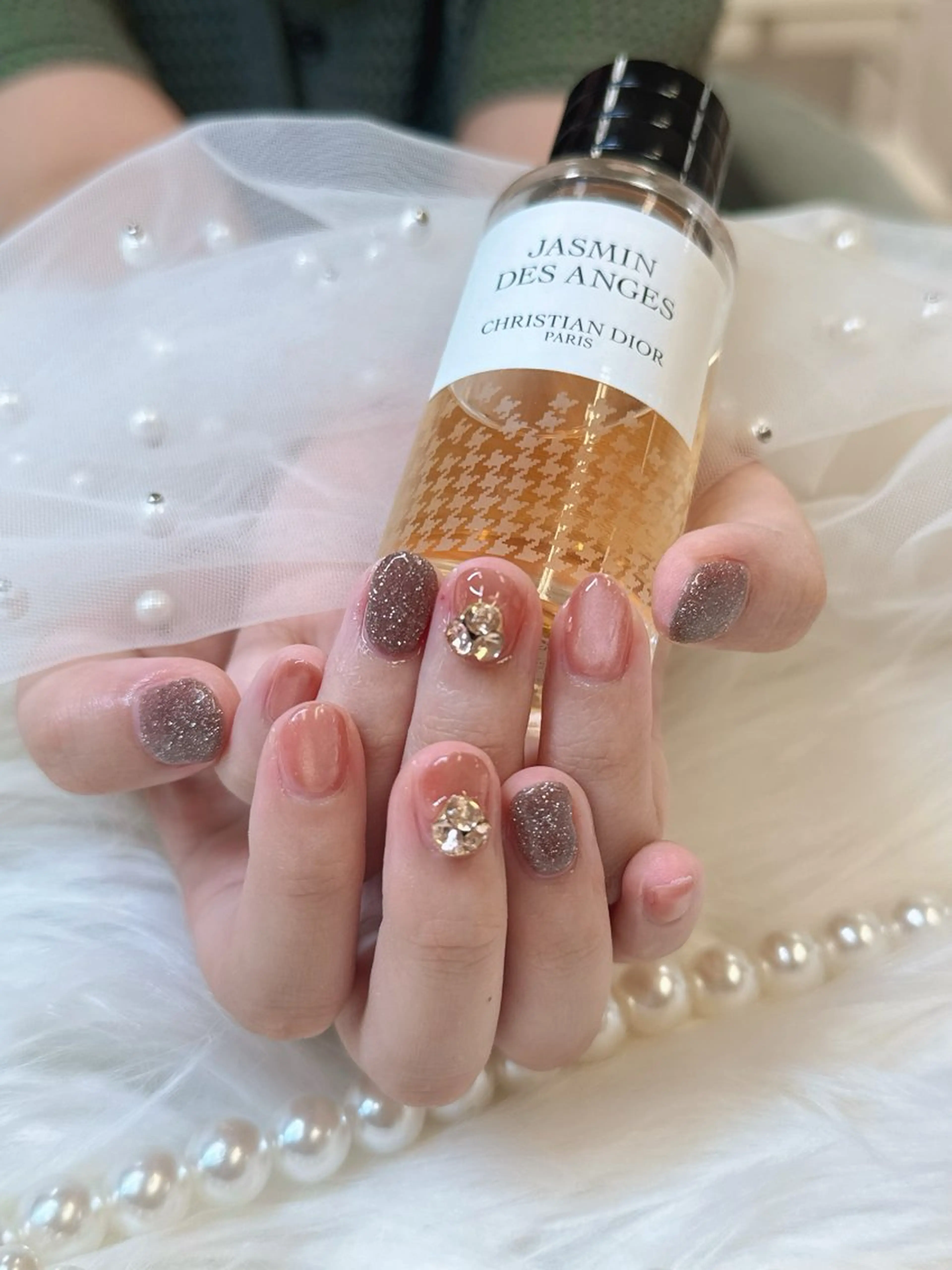 ネイル フットネイル フレンチネイル ジェルネイル ガラスフレンチ グラデーション クイーンズネイル銀座所属・Queeens nailのネイルデザイン