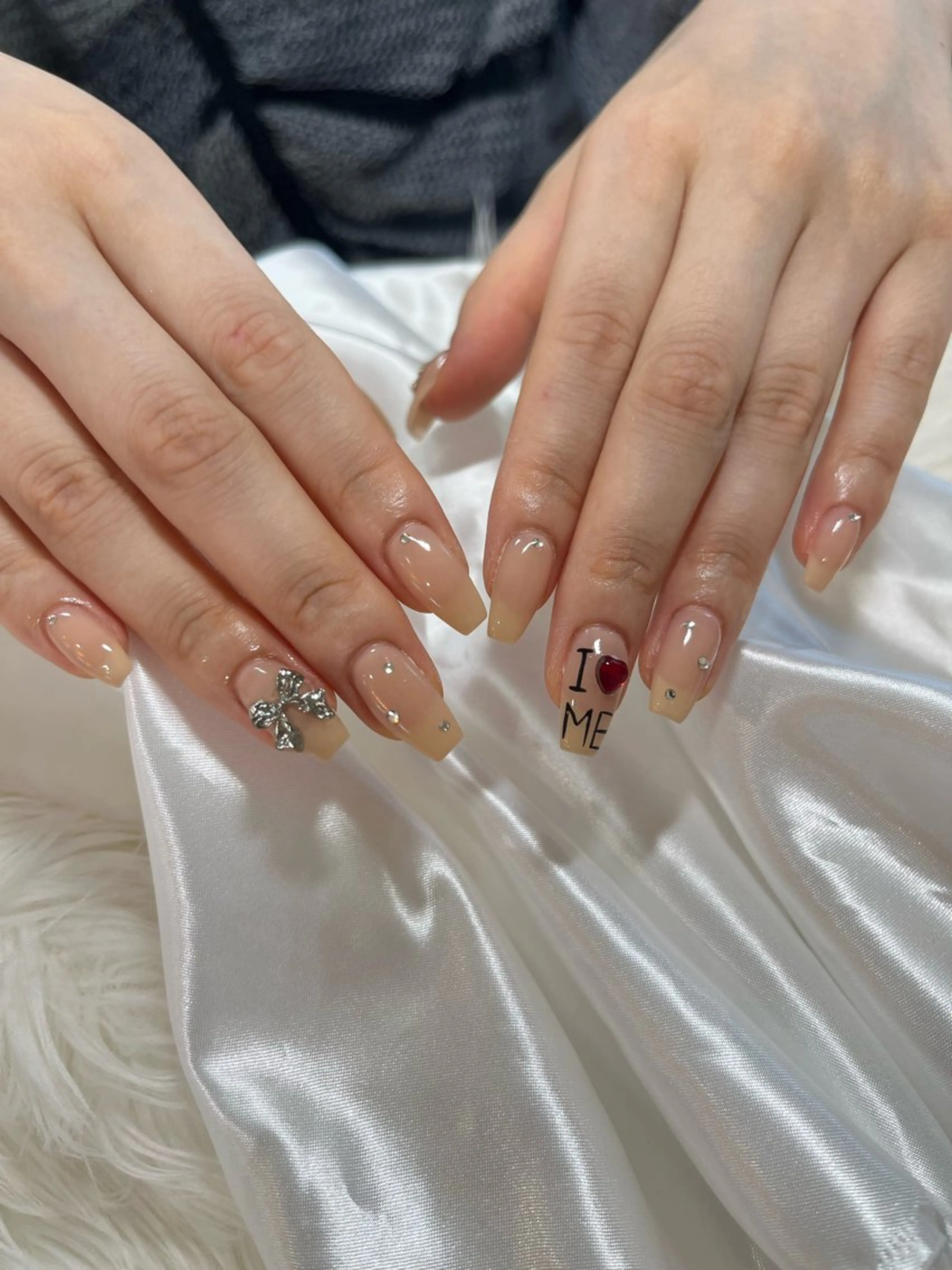 ネイル アートネイル シンプルネイル ハンドネイル éclat-nail salon-所属・松本 ゆみかのネイルデザイン