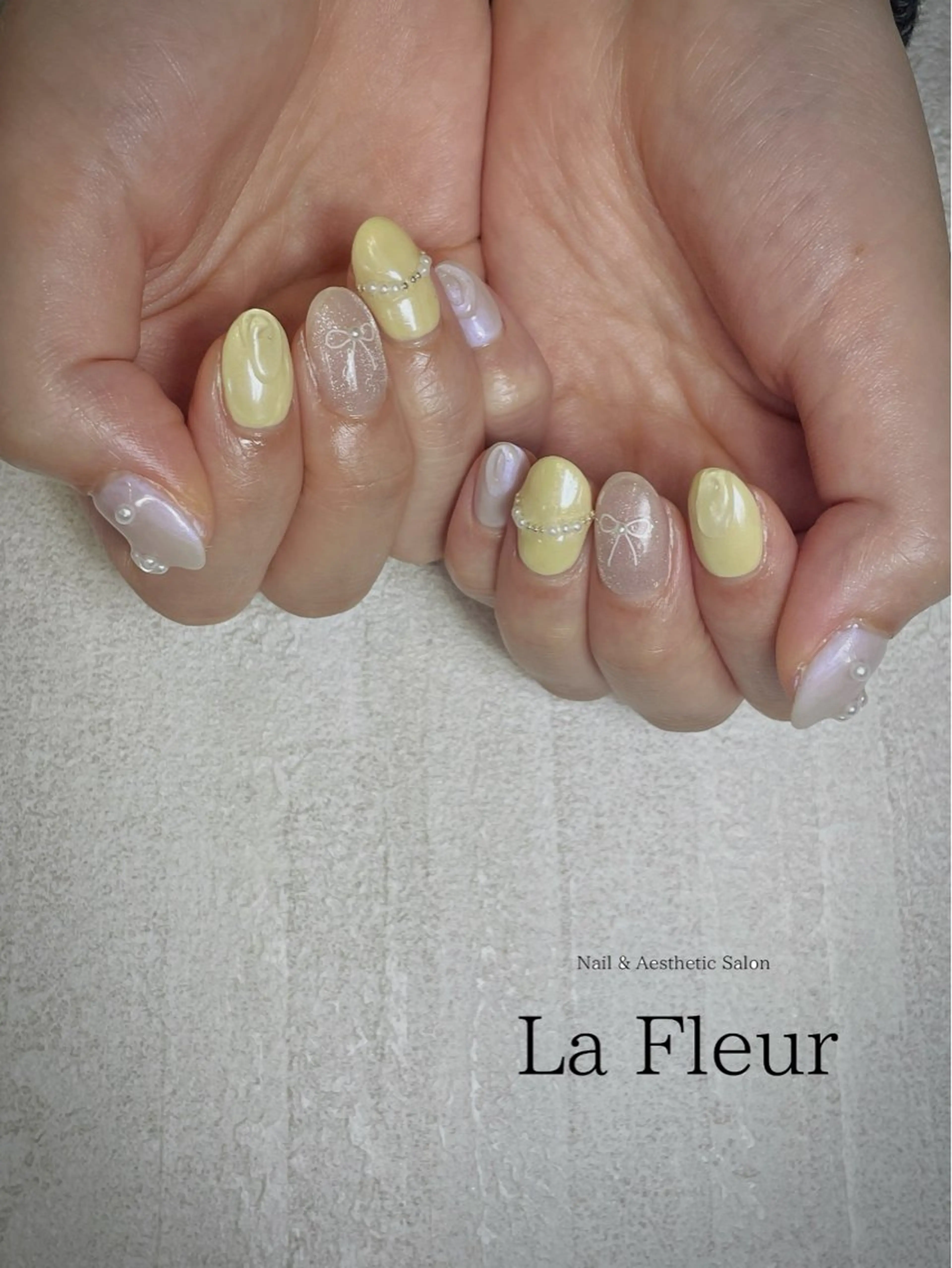 ネイル オーロラネイル 春ネイル 黄色 ハンドネイル K Harukaのネイルデザイン