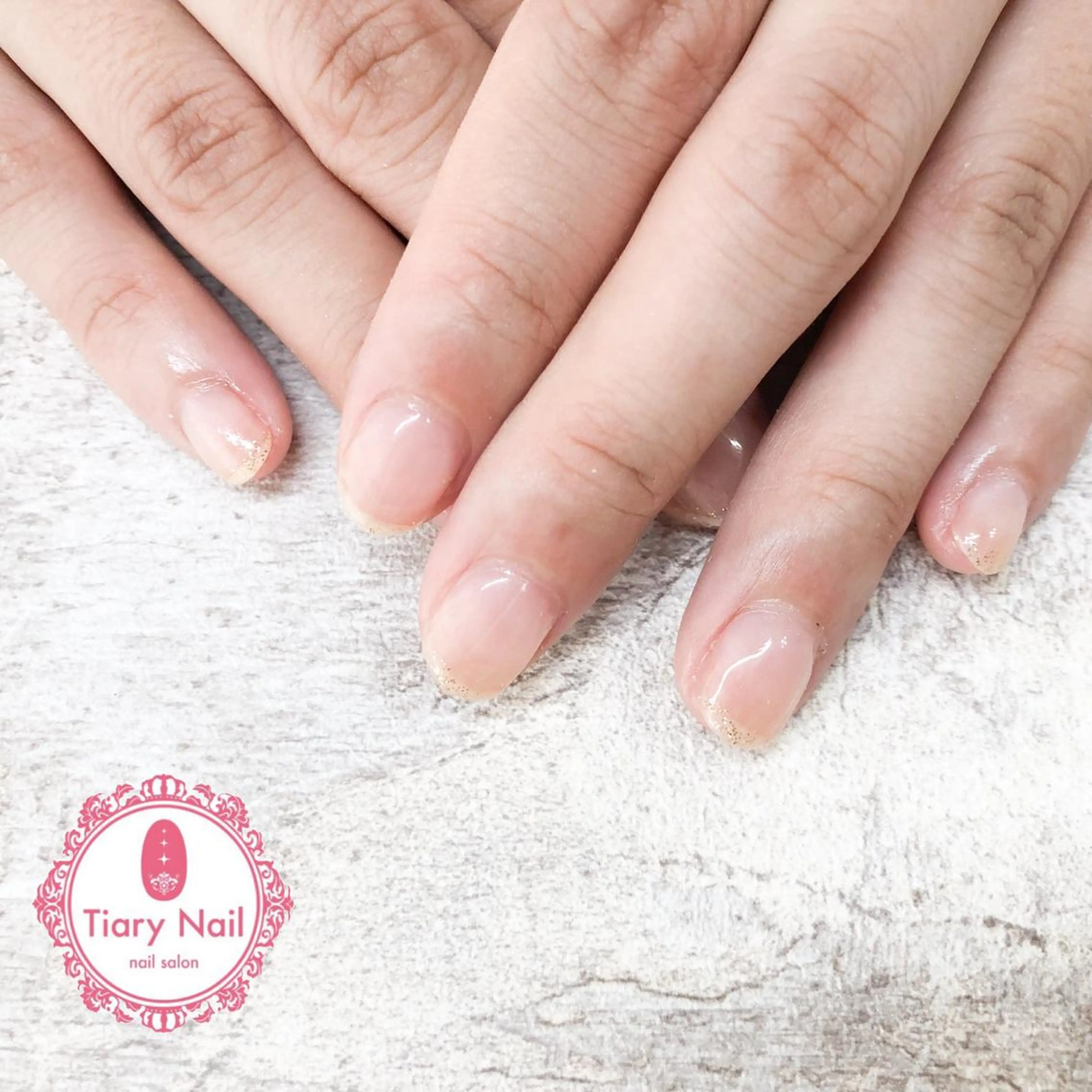 ネイル tiarynail K Kのネイルデザイン