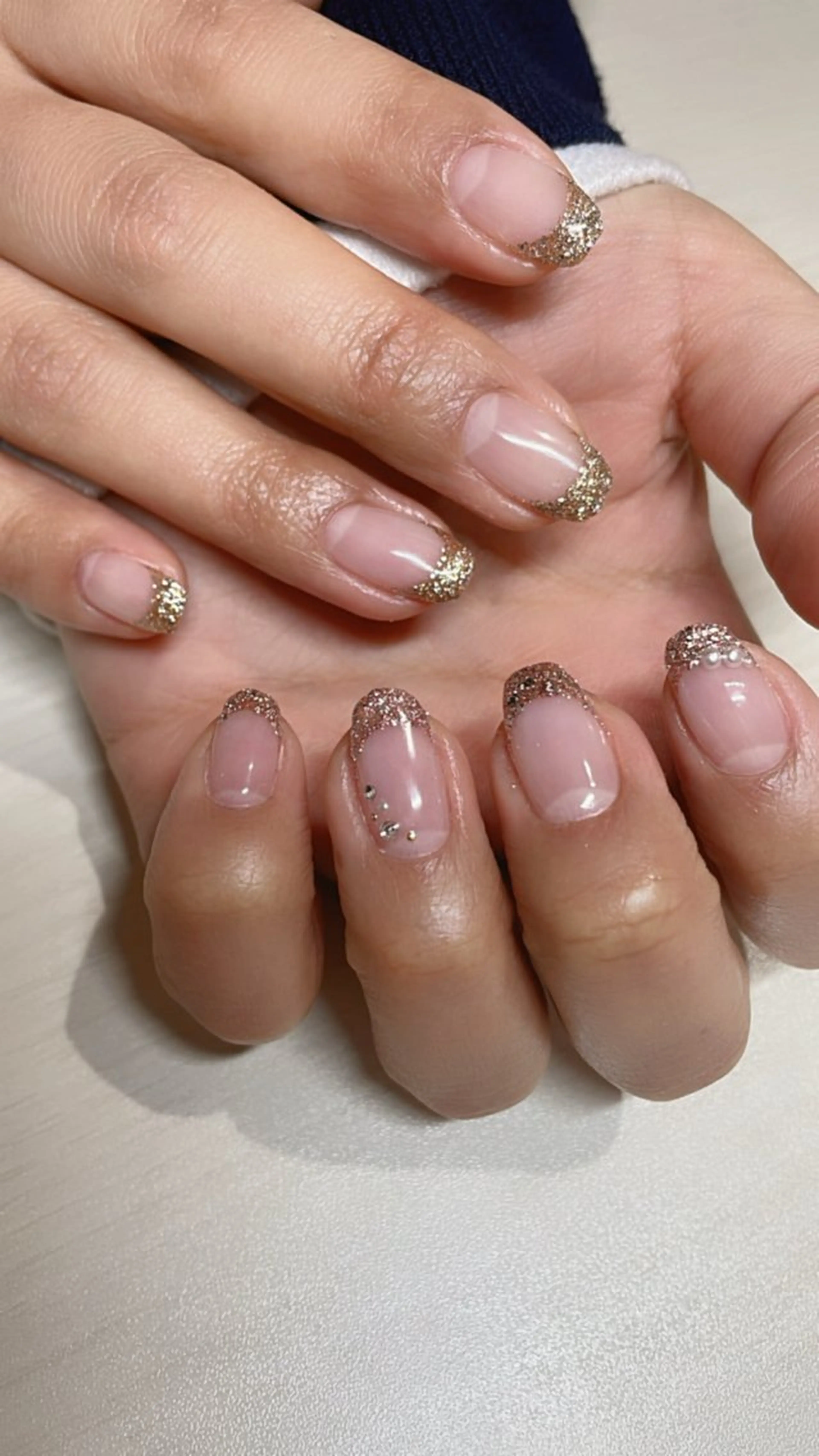 ネイル フレンチネイル ラメ(グリッター) ハンドネイル Beautiful Meかえでのネイルデザイン