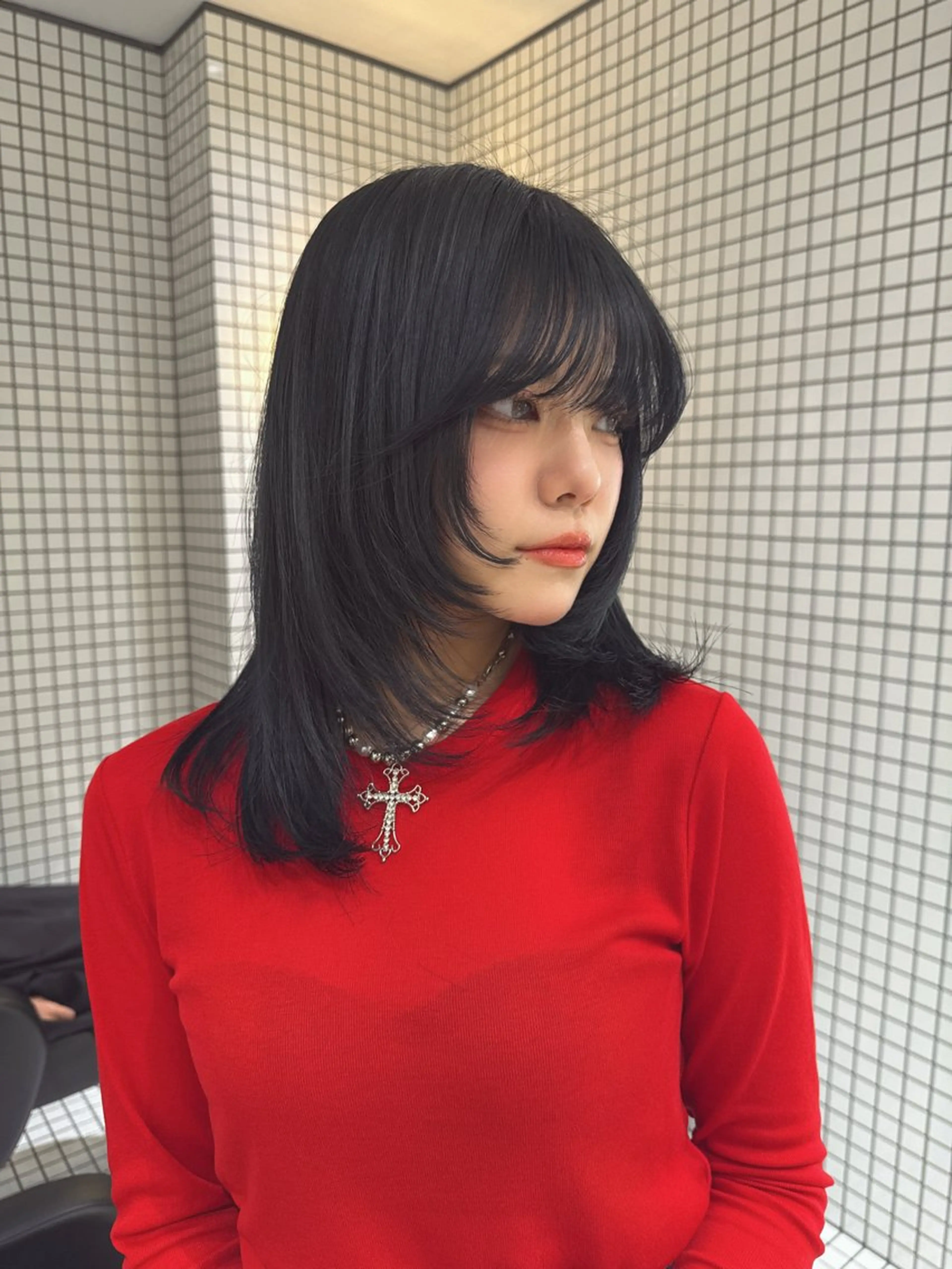 ミディアム カラー ハイトーン/ 縮毛矯正のヘアスタイル