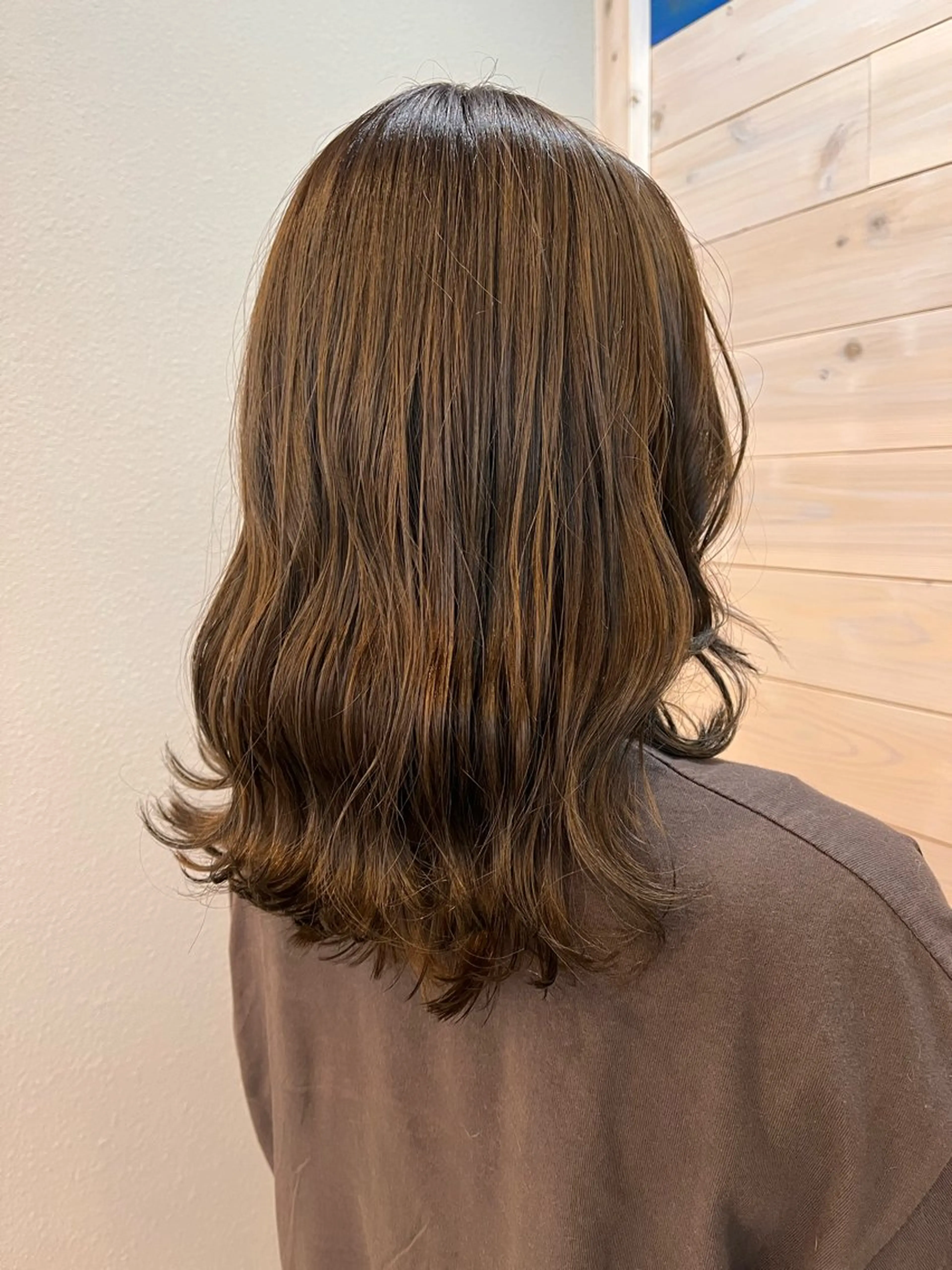 セミロング カラー tocca🪴 ARISA🕊️のヘアスタイル