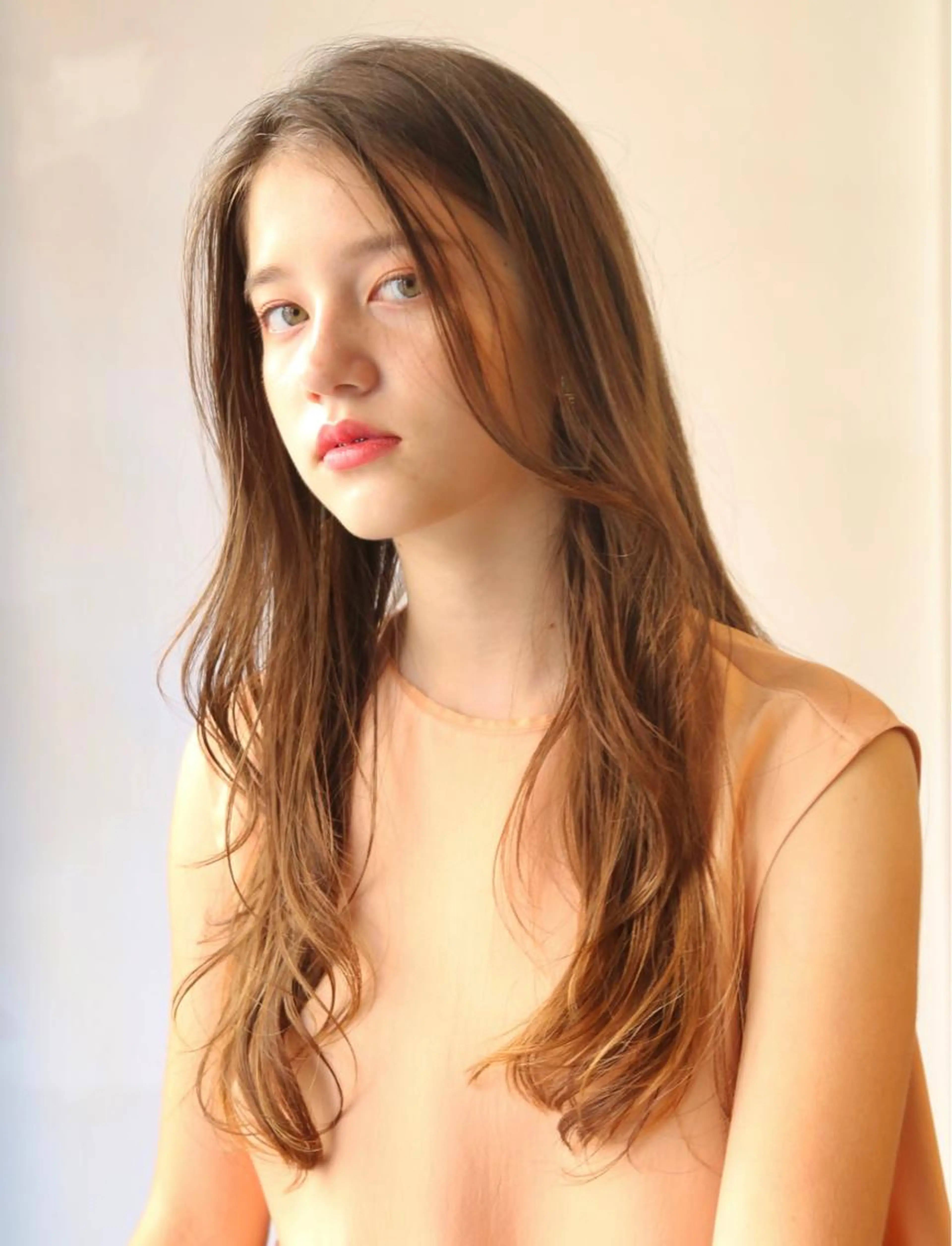 デザインカット+ダメージレスパーマ+インナー強化トリートメント（シャンプーブロー込）の写真