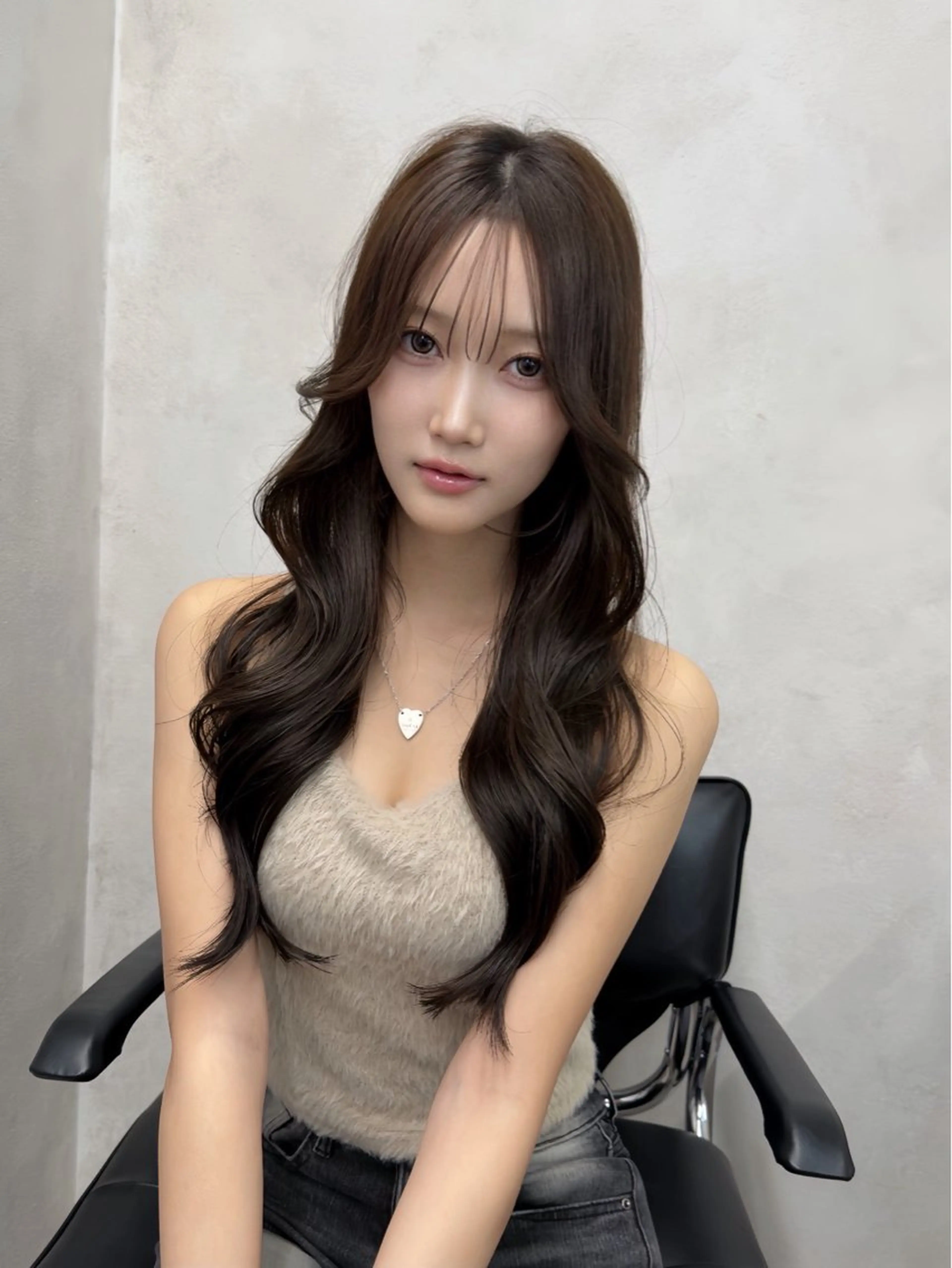 ミディアム 韓国風ヘア レイヤーカット 似合わせカット 森貝 洋亮のヘアスタイル