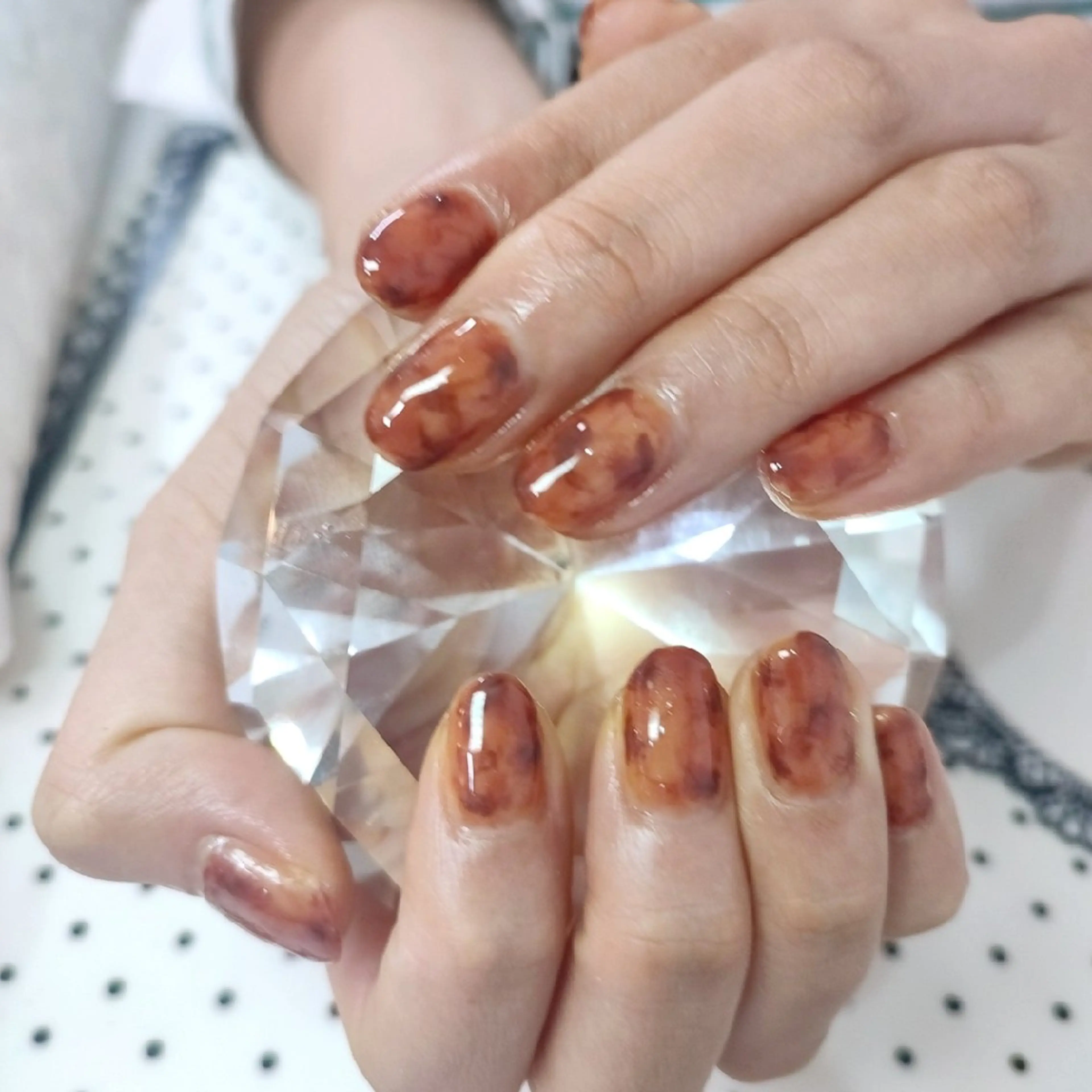 ネイル べっ甲ネイル ハンドネイル Shine Nail所属・Shine Nailのネイルデザイン