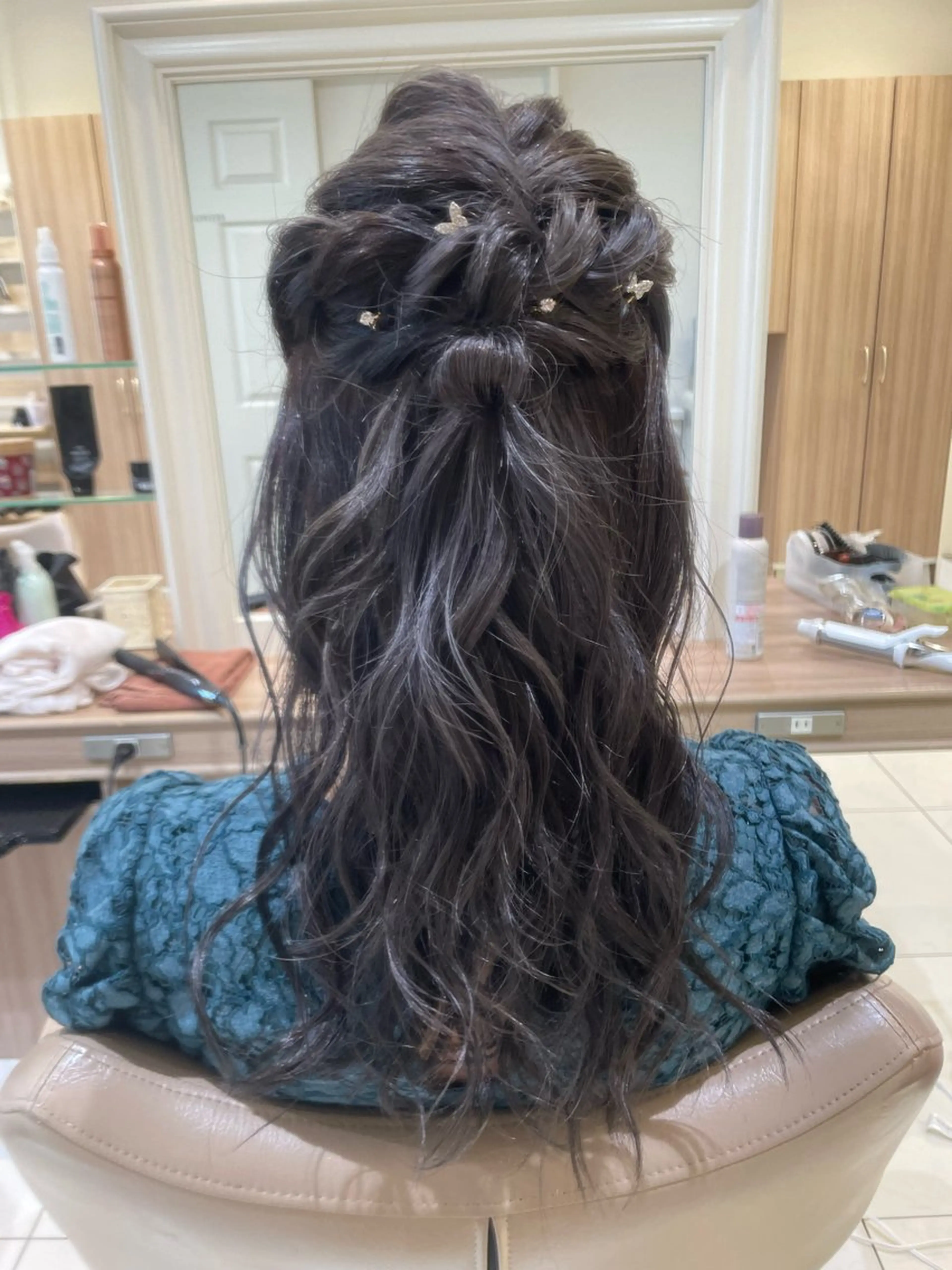 ロング ヘアアレンジ ヘアセット 韓国ヘアメイク🎀/ 縮毛矯正✨山本媛香のヘアスタイル