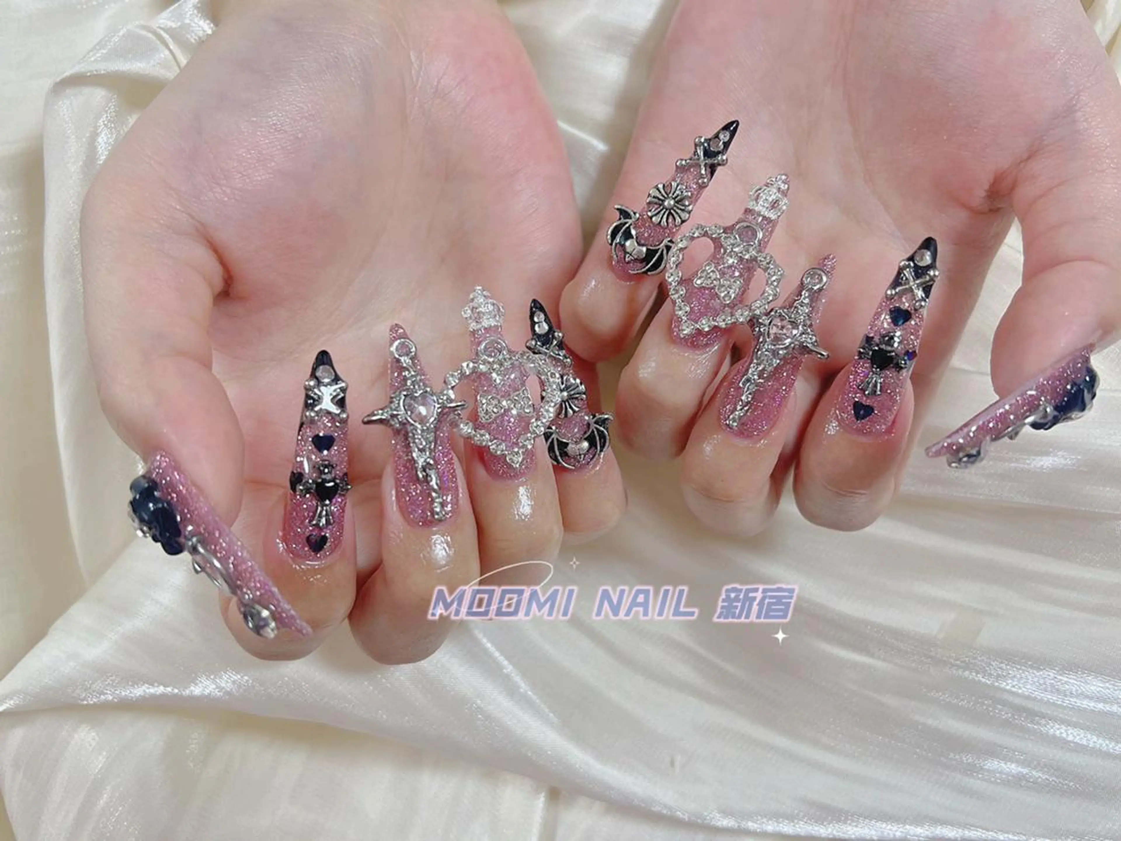 ネイル moomi nail スカルプ専門のネイルデザイン