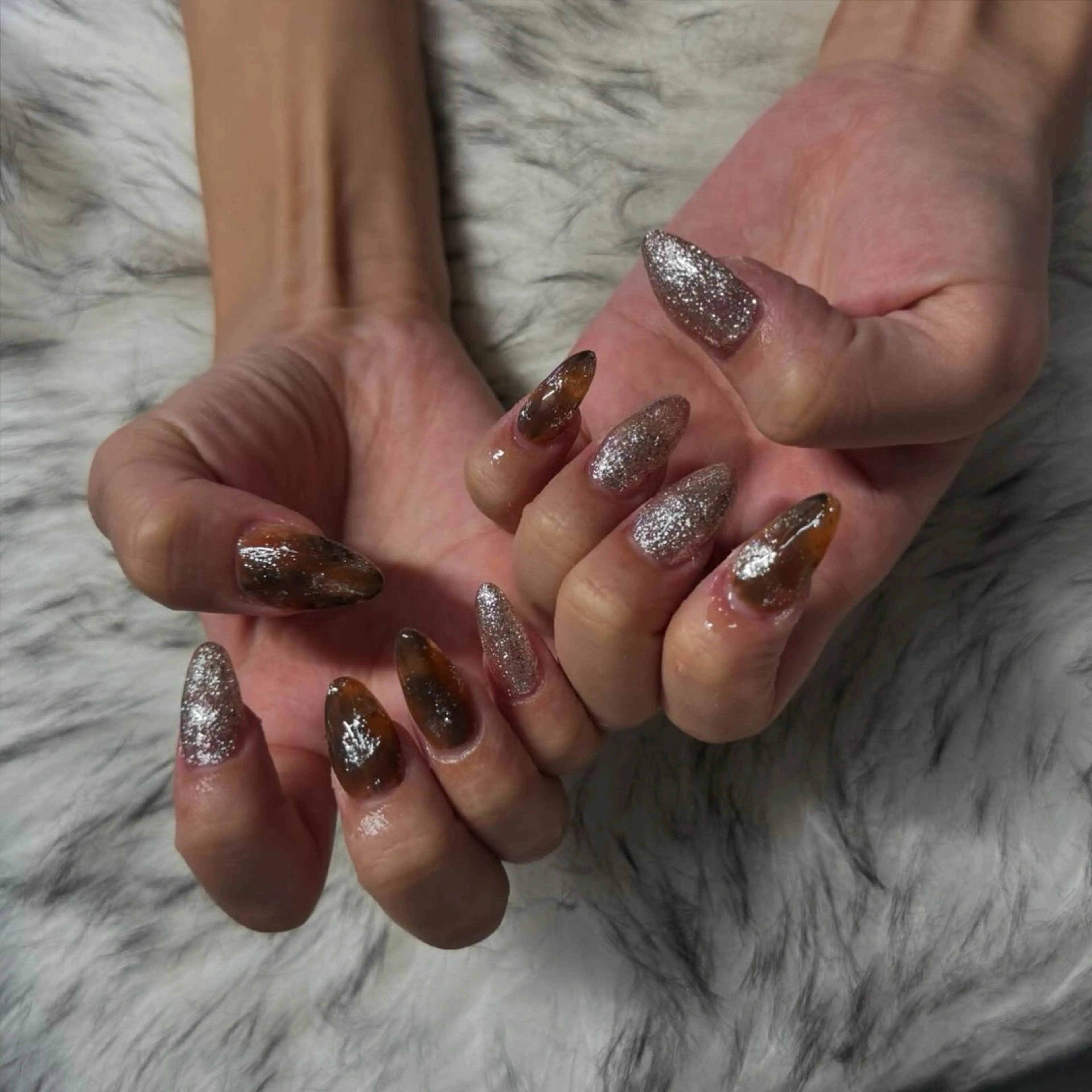 ロング ハンドネイル mao .のネイルデザイン