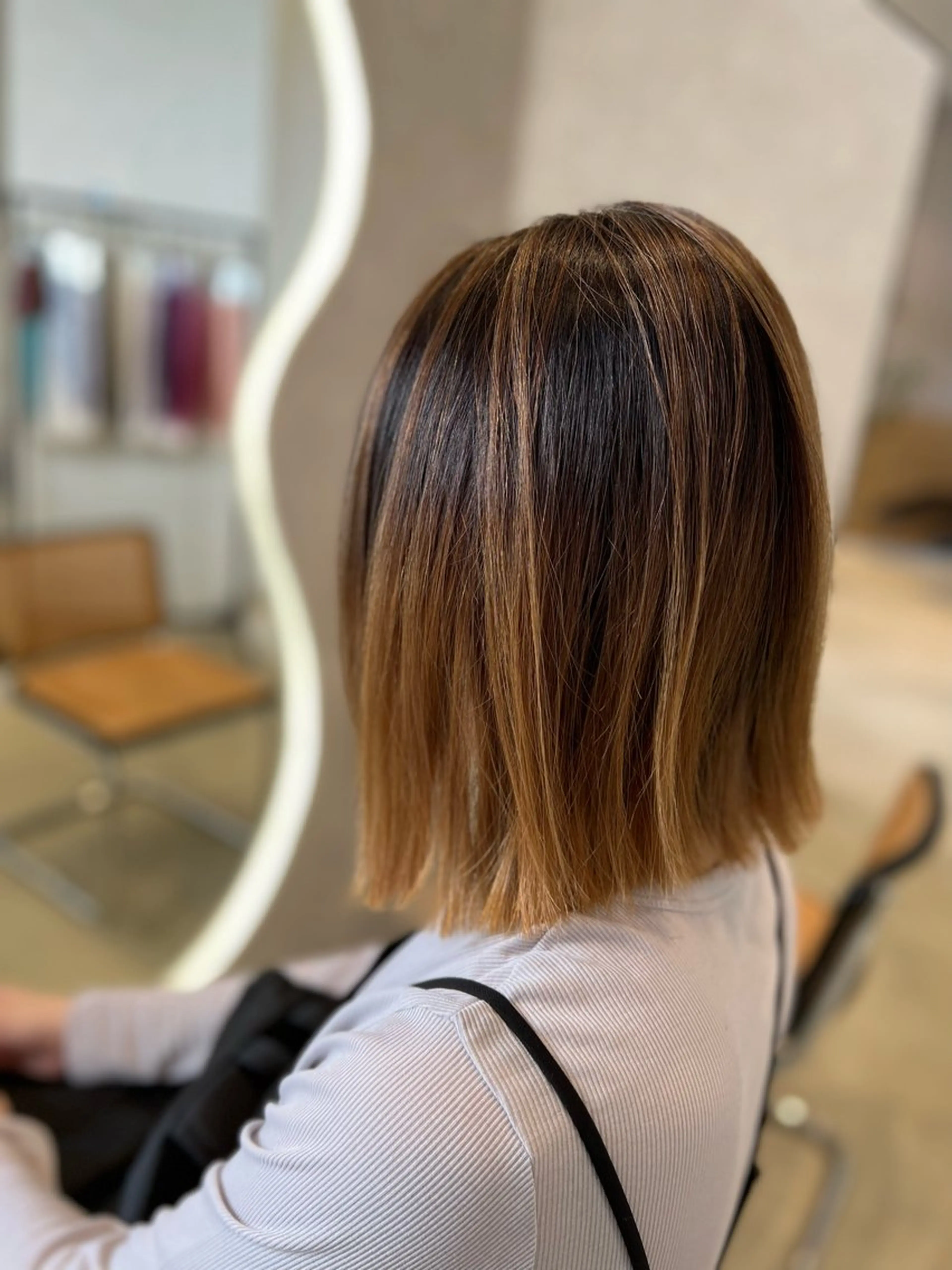 ミディアム カラー バレイヤージュ レイヤーカット ヘアカラー トリートメント 🌿小川 大輔🌿のヘアスタイル