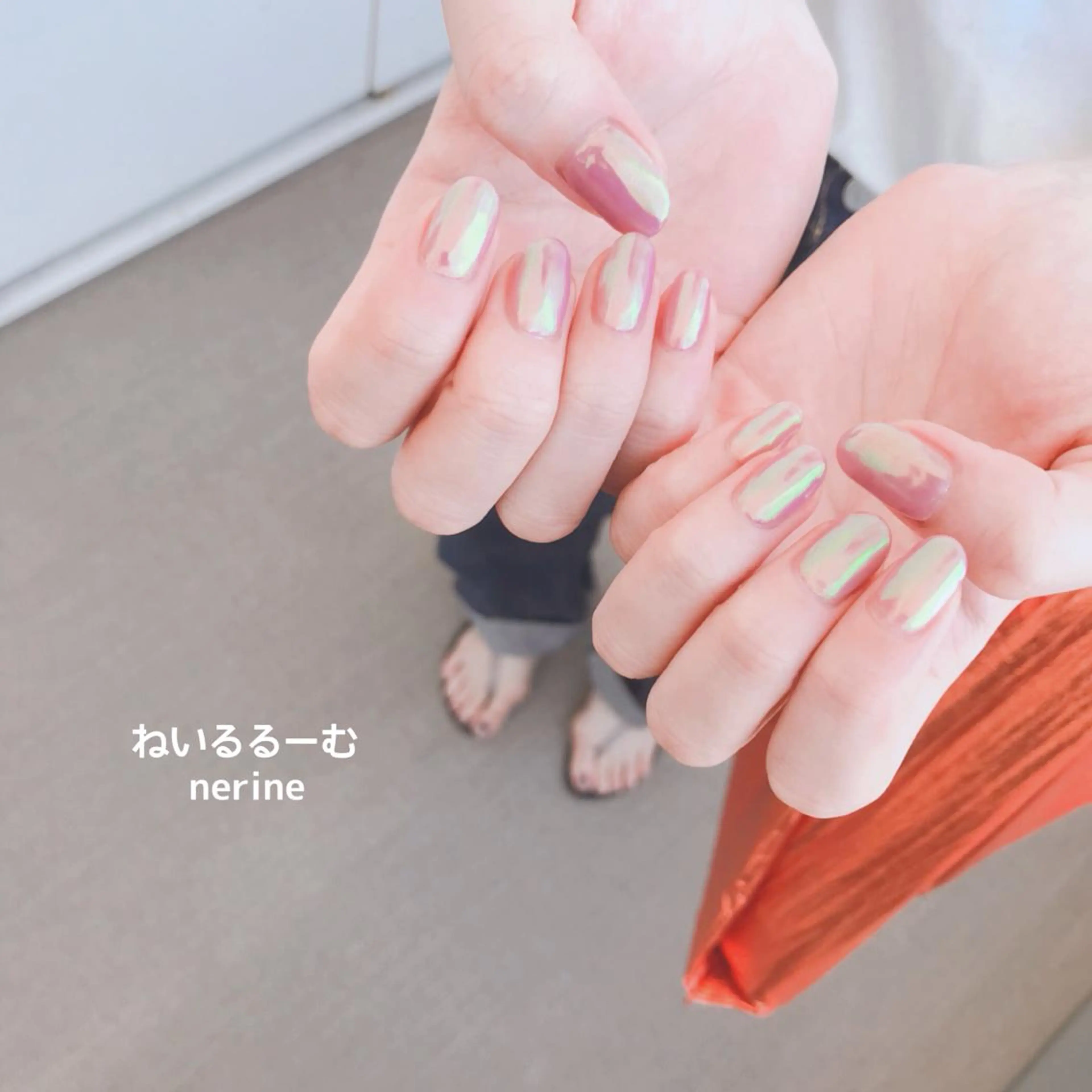 ネイル オーロラネイル NAILST Naomiのネイルデザイン