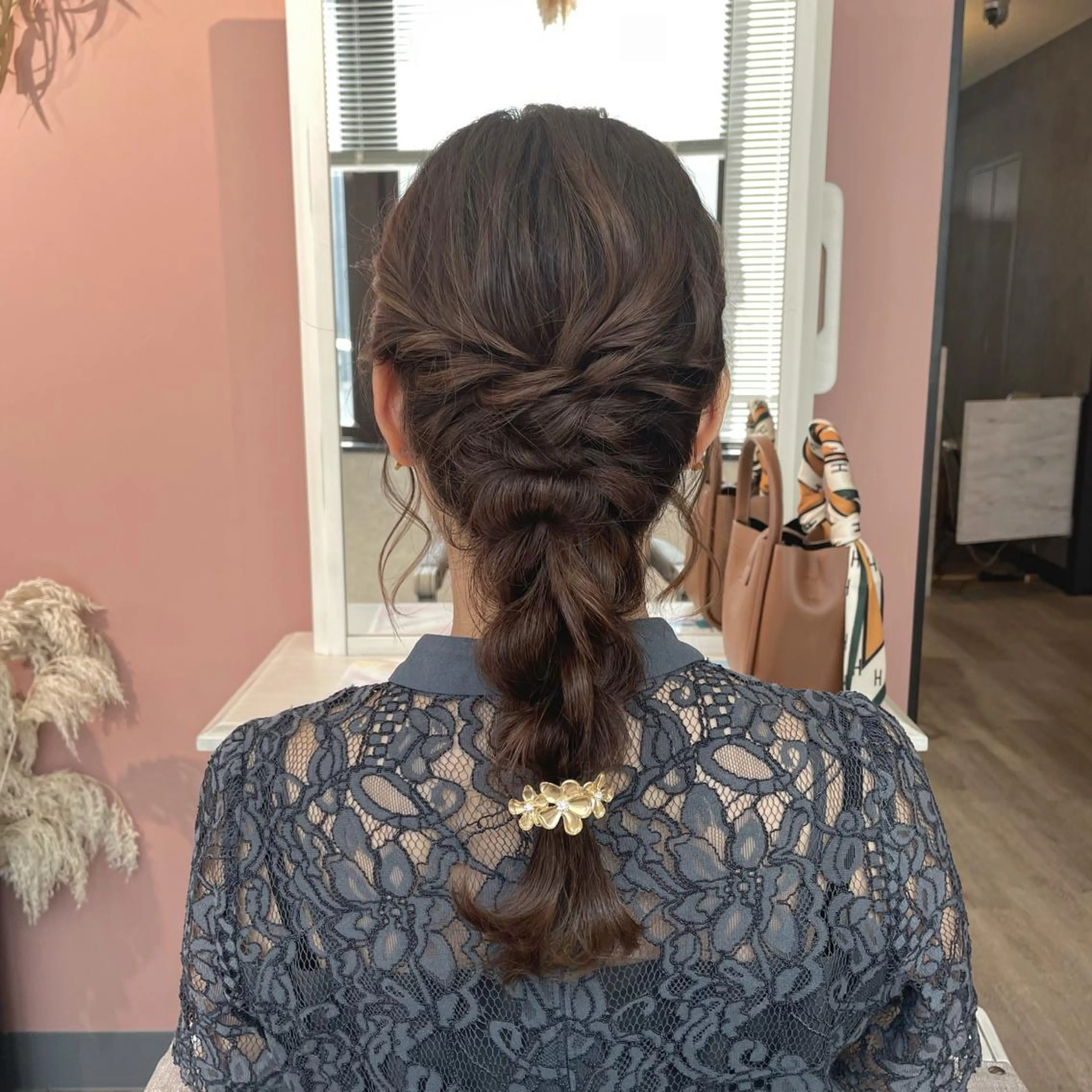 セミロング ヘアアレンジ ヘアセット Hair Labo ASH所属・Hair Labo ASH  あみん♡のヘアスタイル