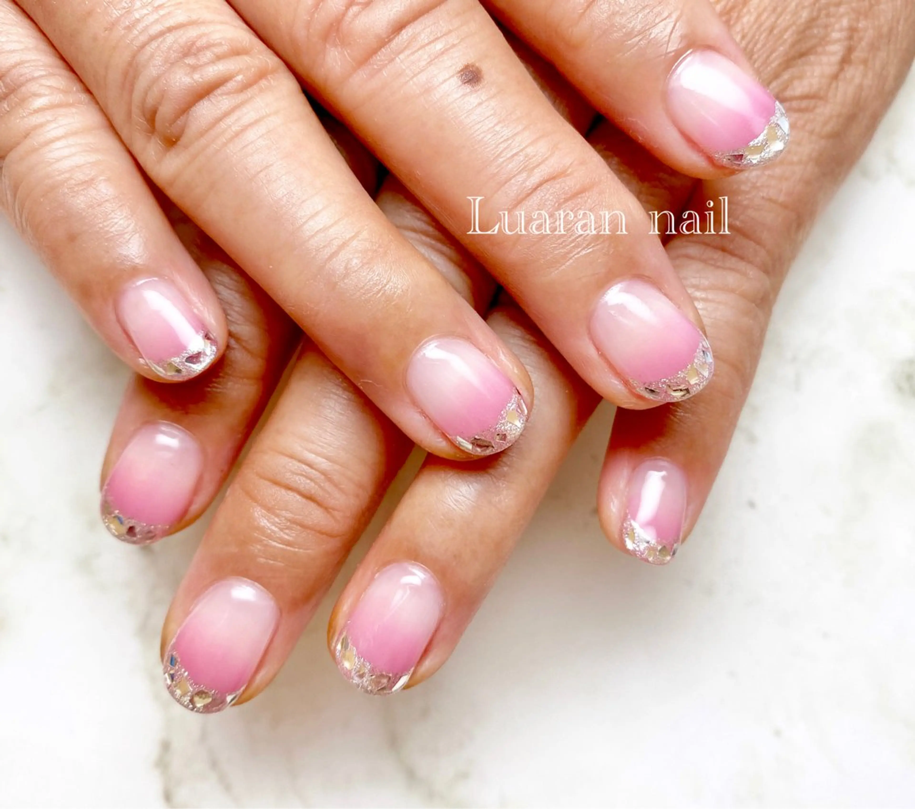 ネイル Luaran nailのネイルデザイン