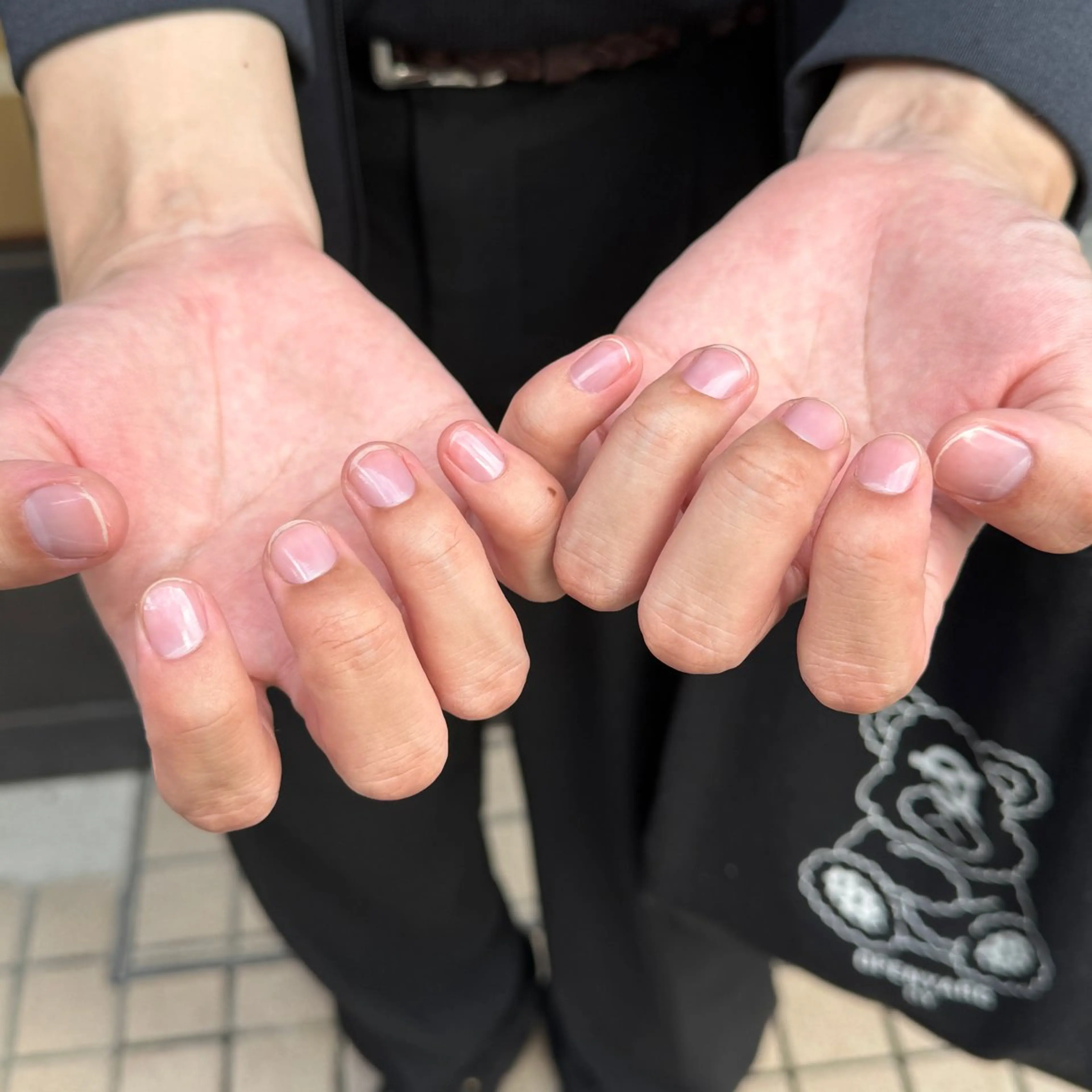 ネイル ハンドケア 𝐫𝐚𝐢 𝐧𝐚𝐢𝐥の眉毛・アイブロウイメージ