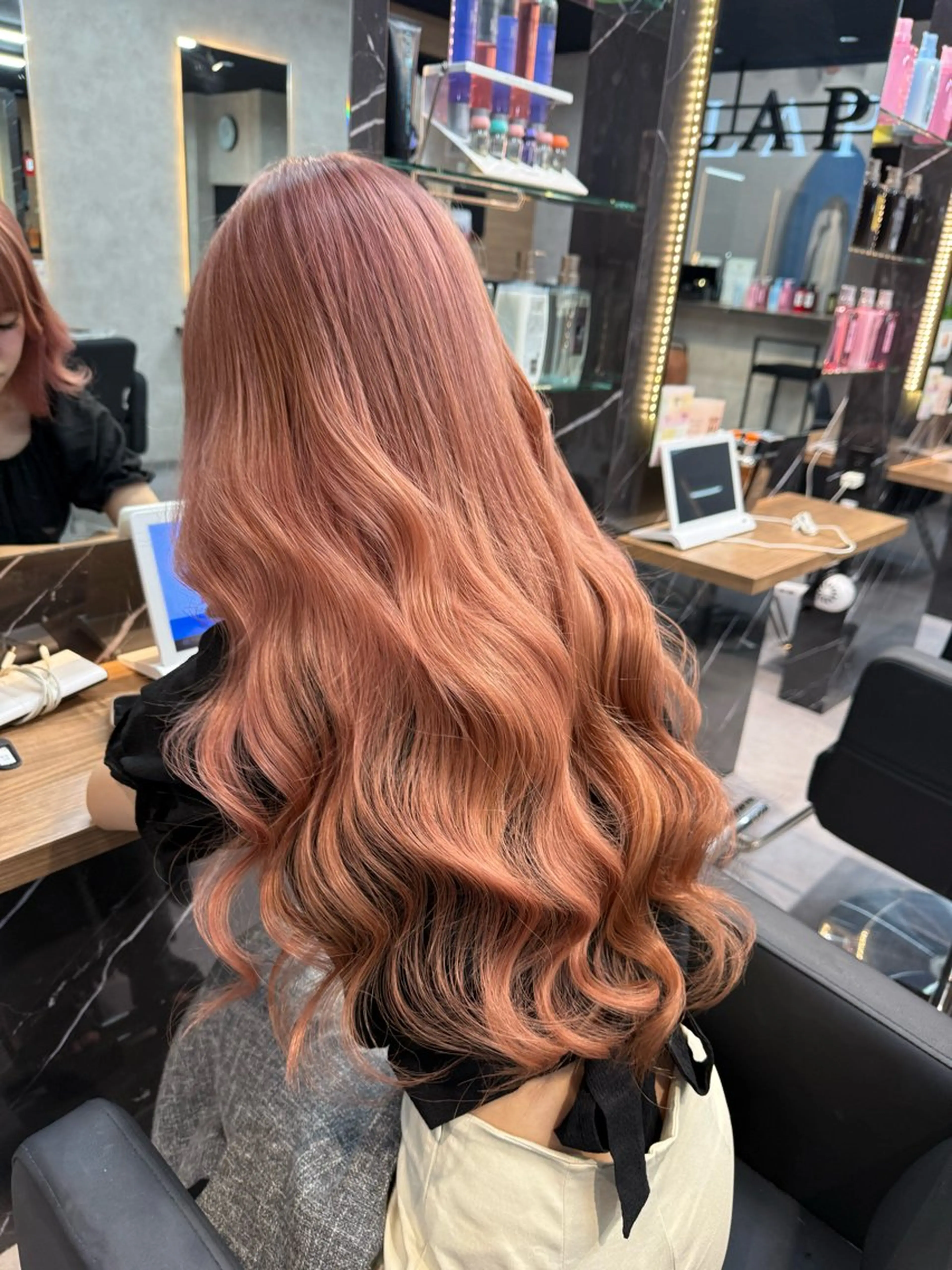 ロング カラー ヘアカラー Lapis 大阪 心斎橋店所属・lapis misakiのヘアスタイル