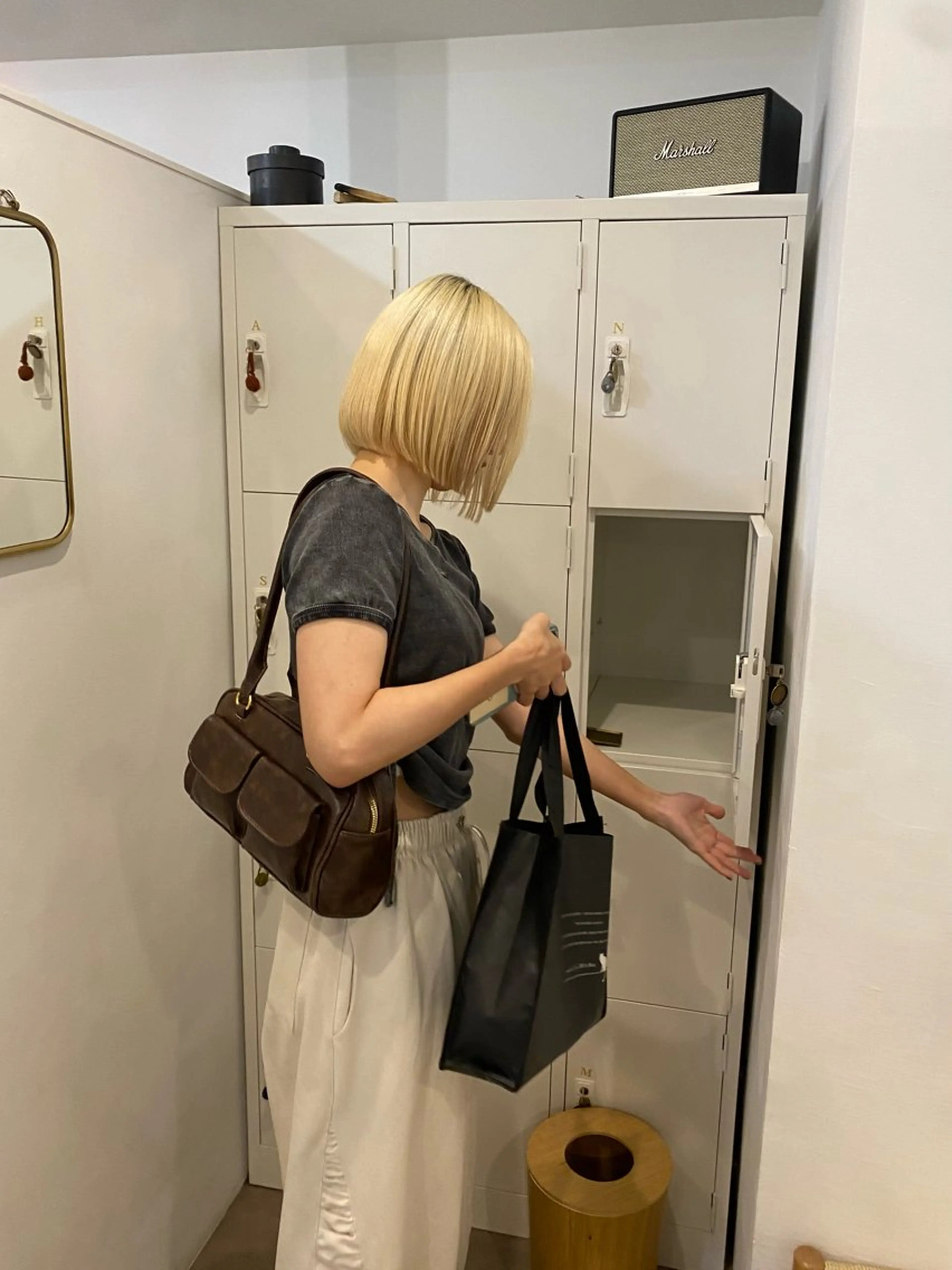 ミディアム H 女性専用サロン梅田所属・牧野 航大のヘアスタイル