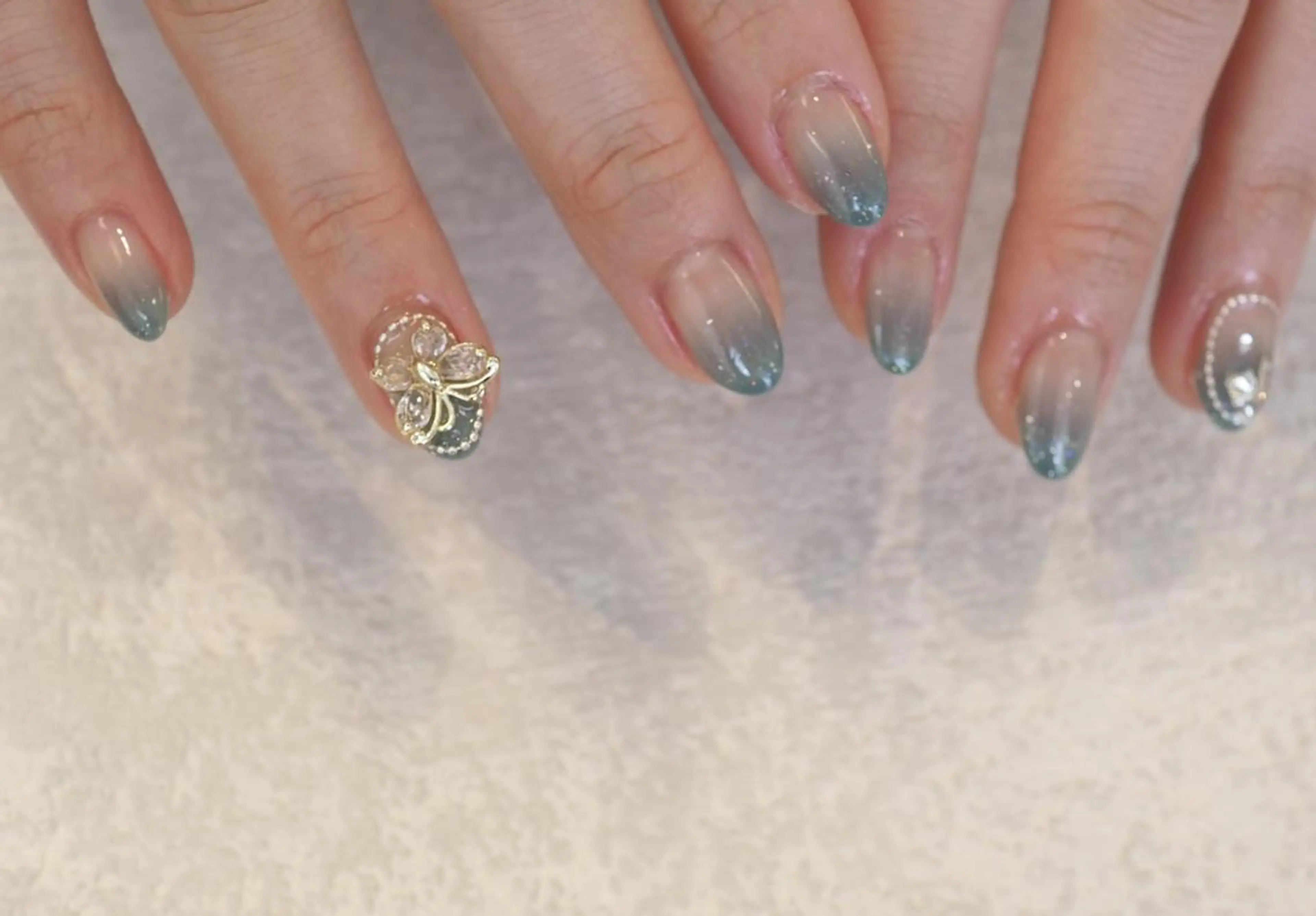 ネイル おそろいネイル 田中 （ネイリスト）のネイルデザイン