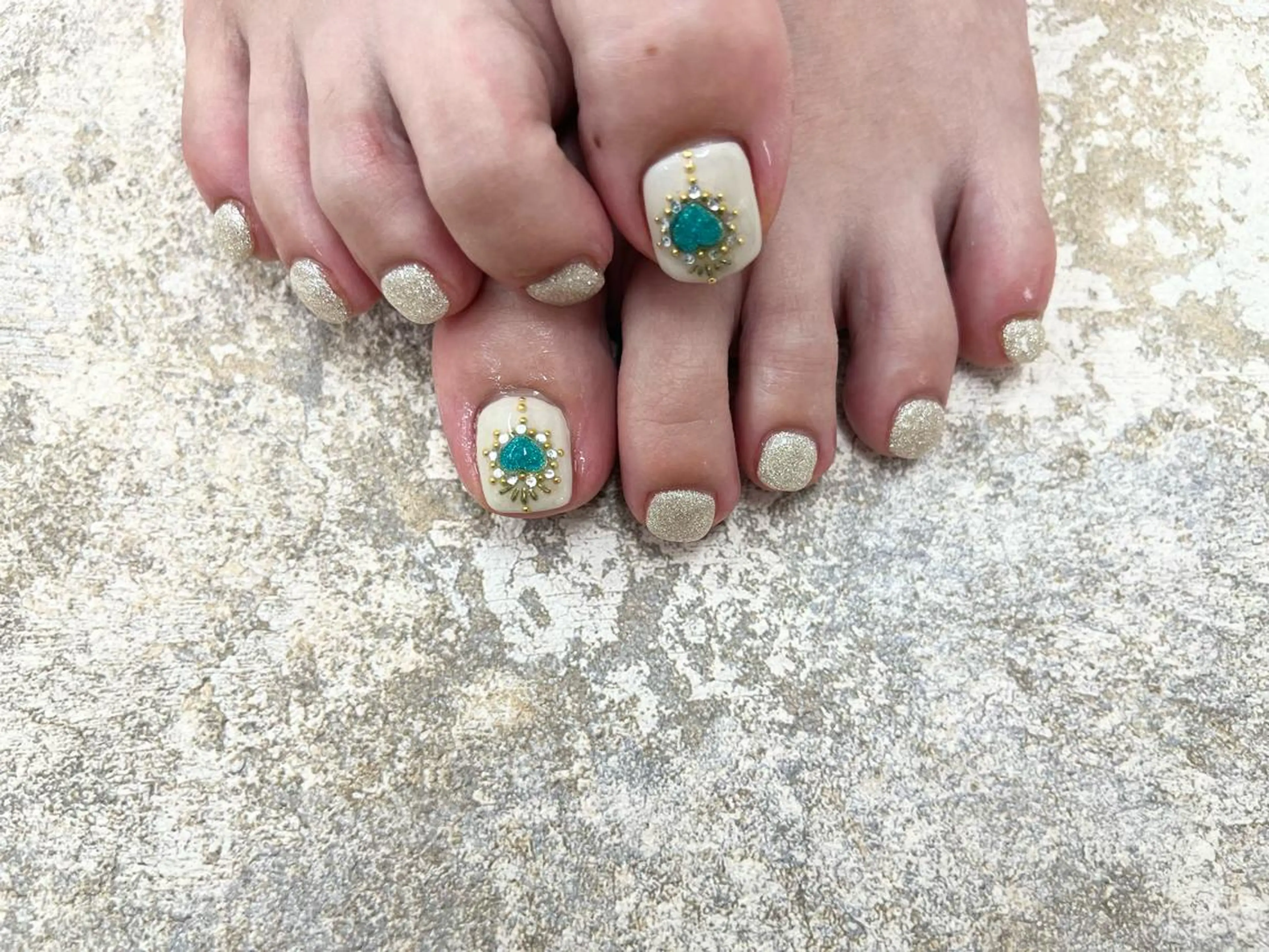 ネイル Basic町田本店 Suzunaのネイルデザイン